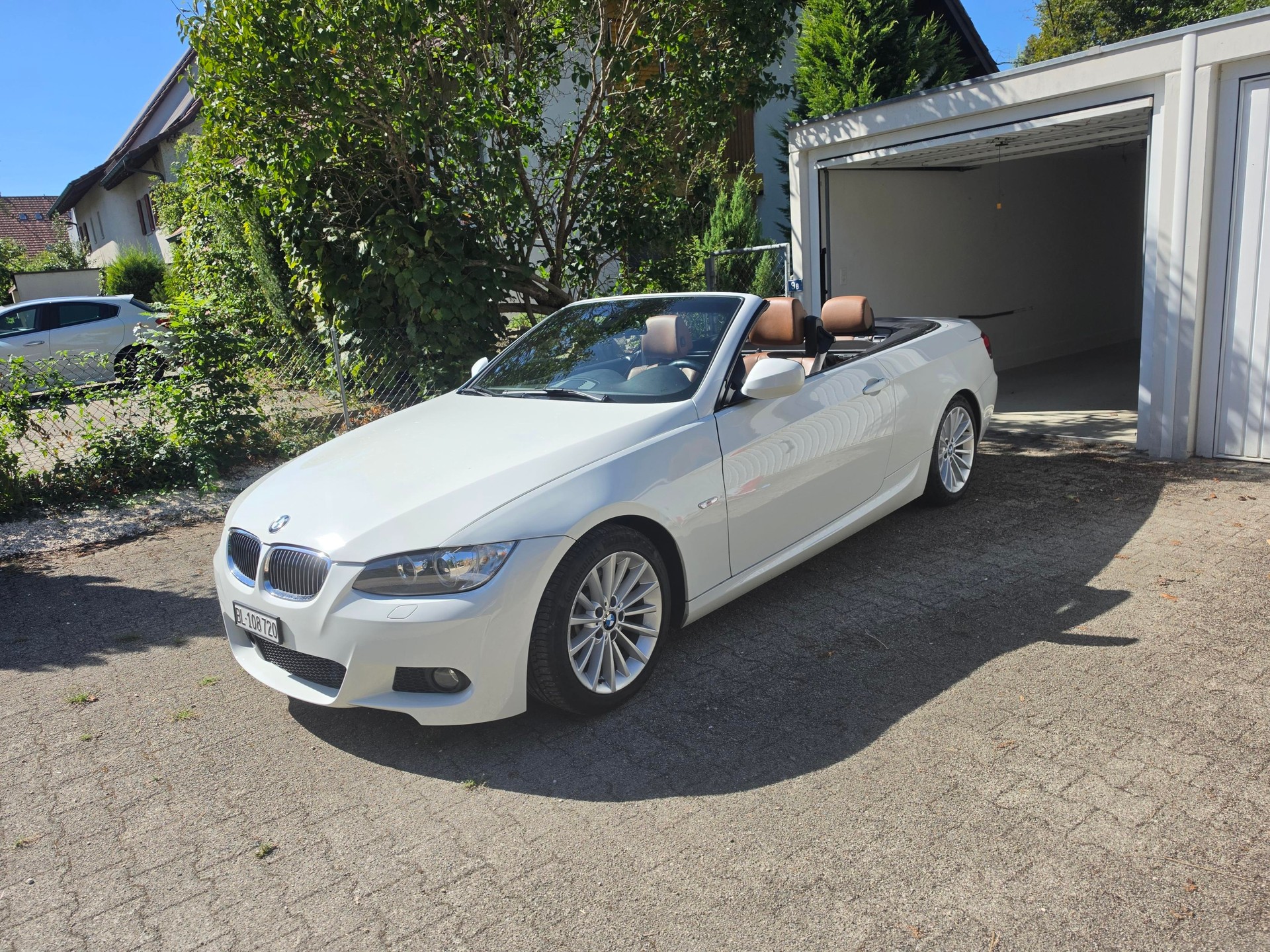 BMW 325i