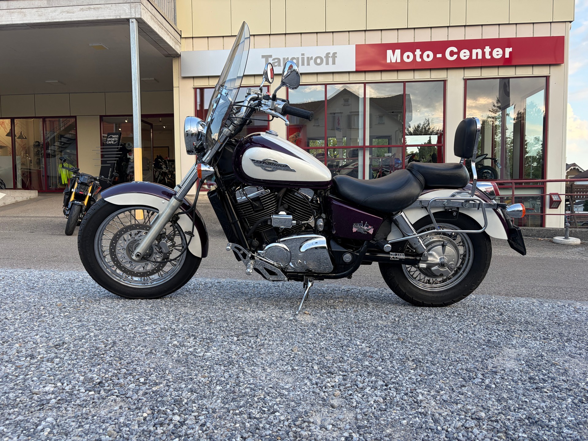 HONDA C2-image-2