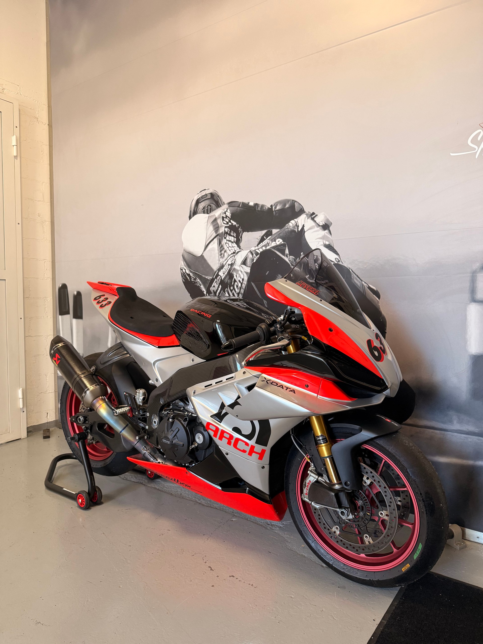 APRILIA RSV4 Factory Stock 1-image-3