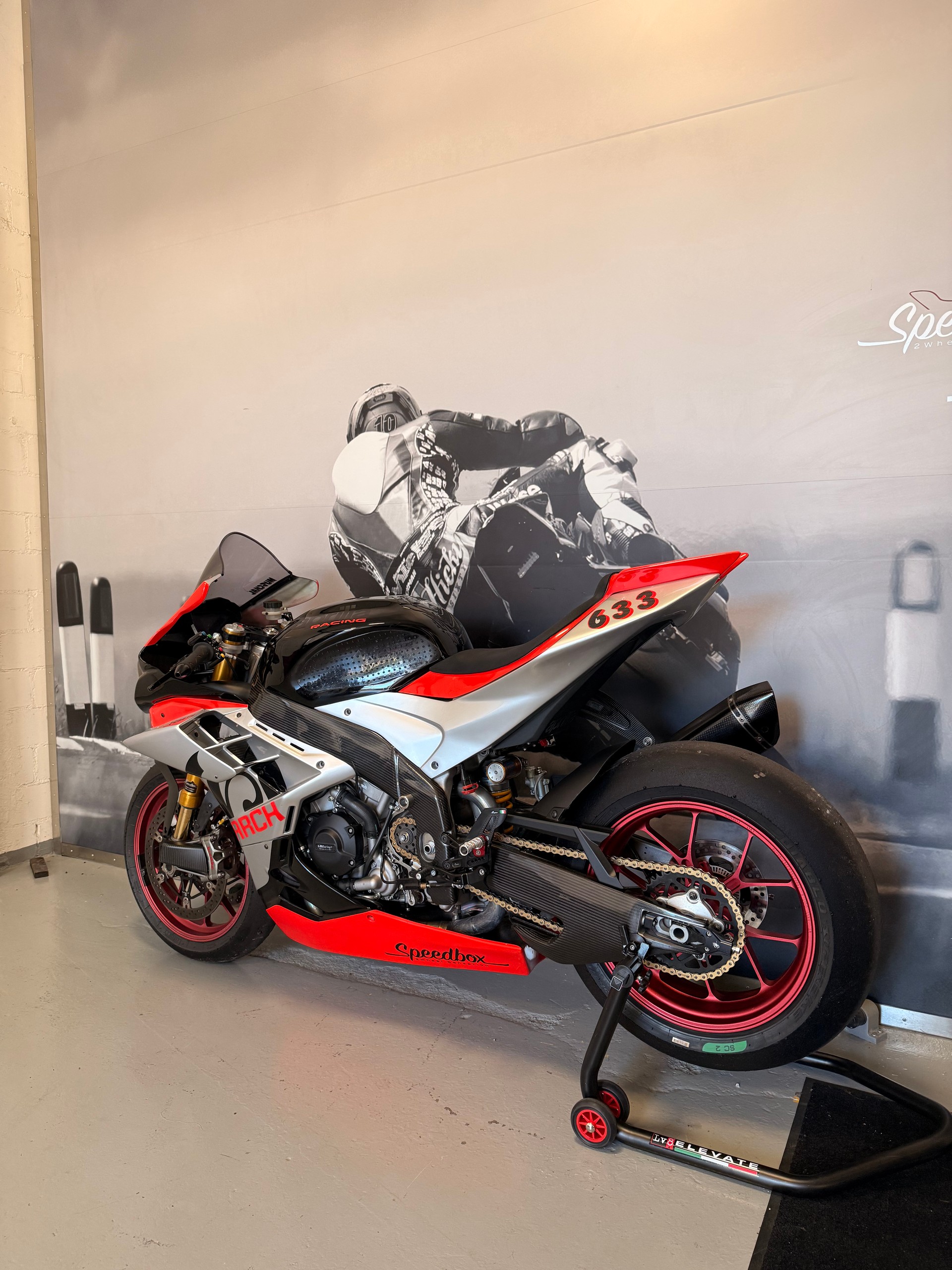 APRILIA RSV4 Factory Stock 1-image-6