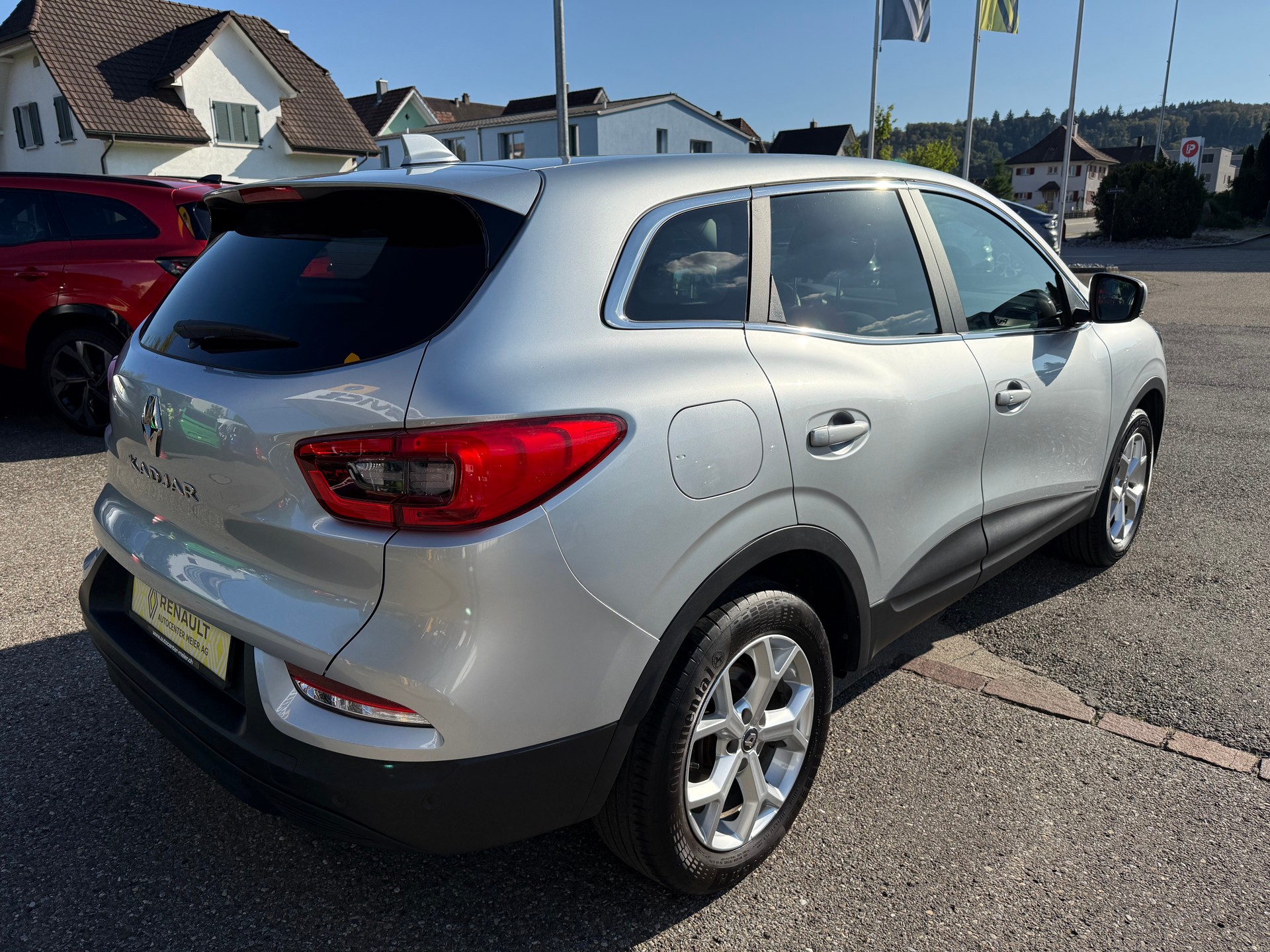 RENAULT Kadjar 1.3 16V Turbo Zen-image-5