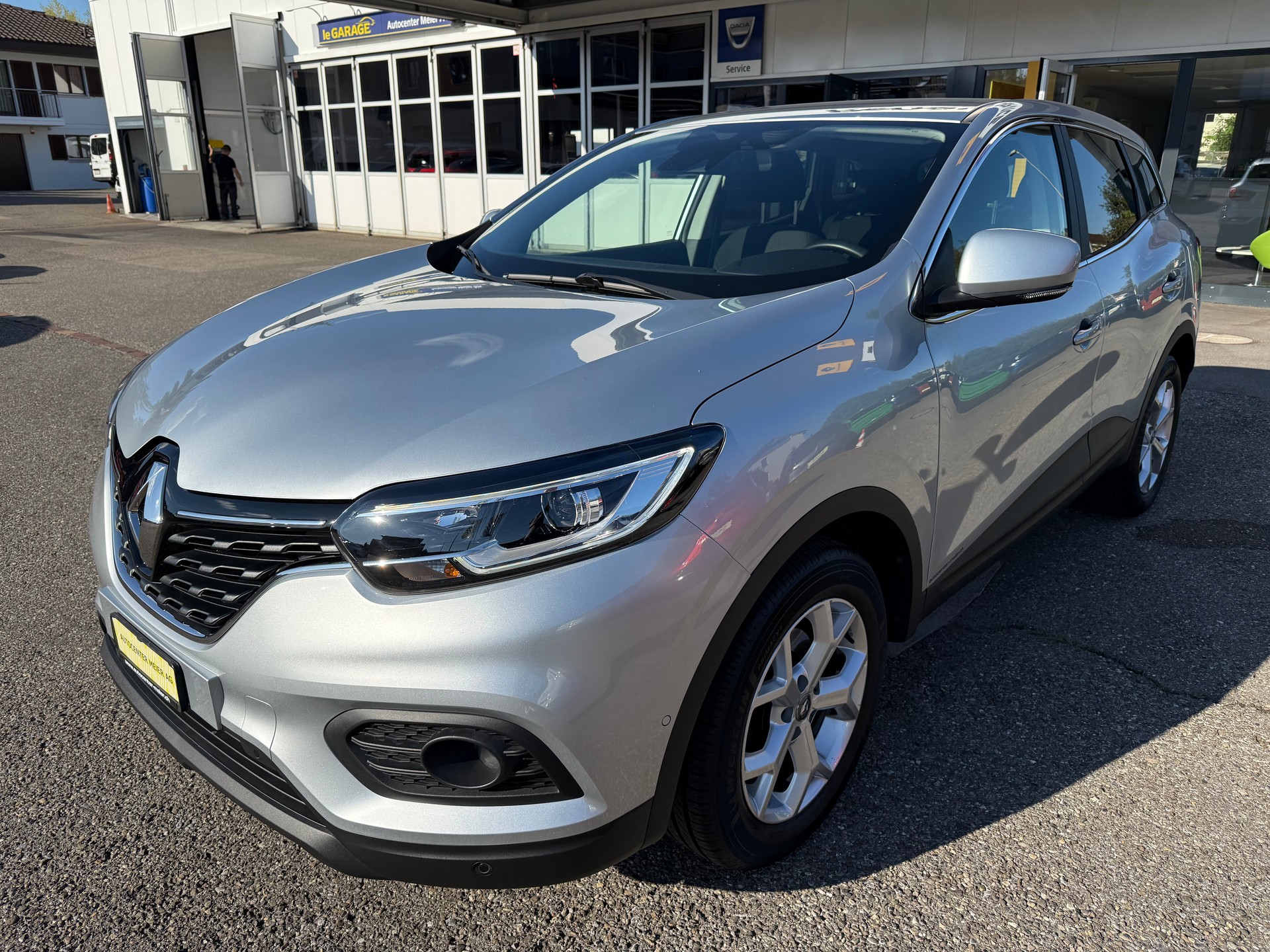 RENAULT Kadjar 1.3 16V Turbo Zen-showroom-element-1