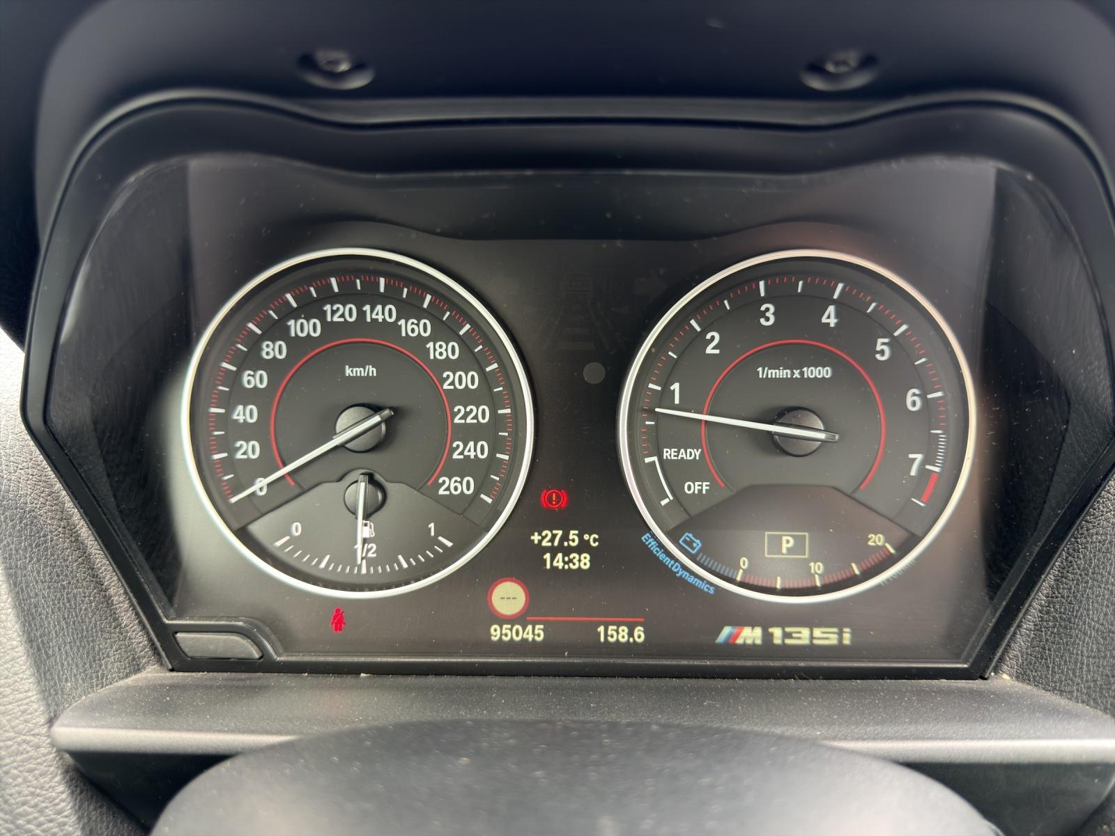 BMW M135i xDrive Steptronic (CH)⛽-image-13