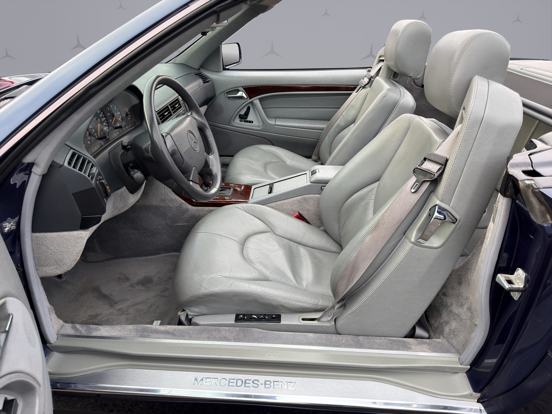 MERCEDES-BENZ SL-Klasse R129 Cabriolet SL 320 ABS AiB-image-17