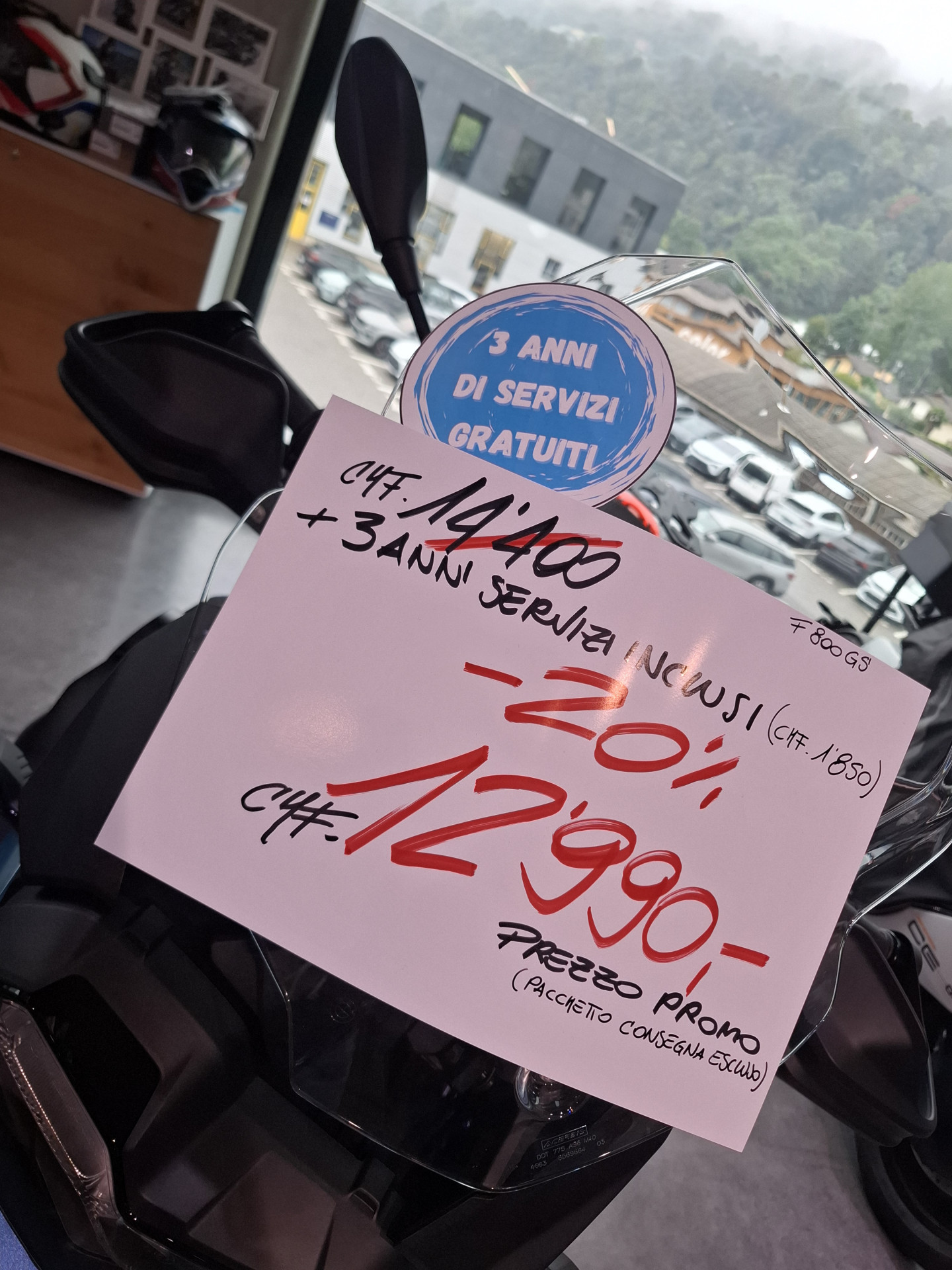 BMW F 800 GS-showroom-element-1