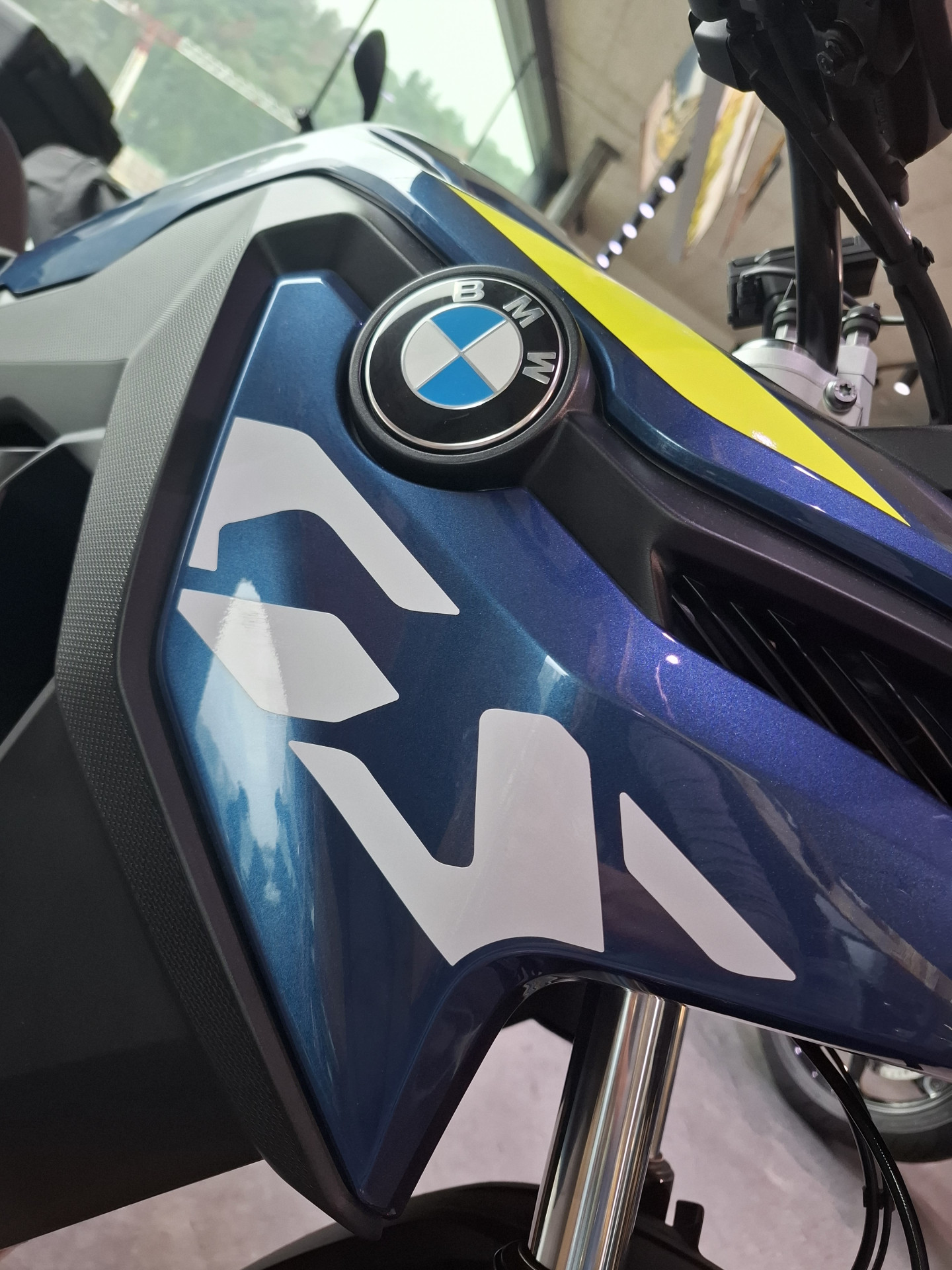 BMW F 800 GS-image-4