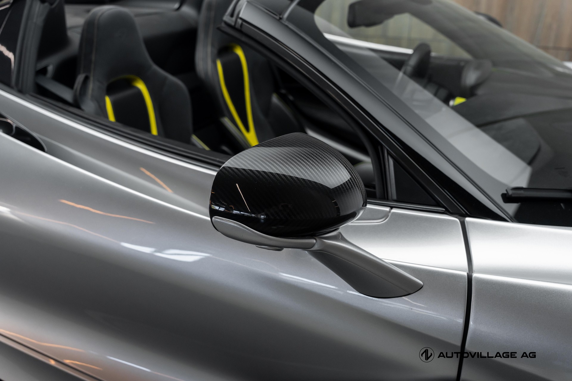 McLAREN 720S Spider Performance 4.0 V8 SSG-image-23