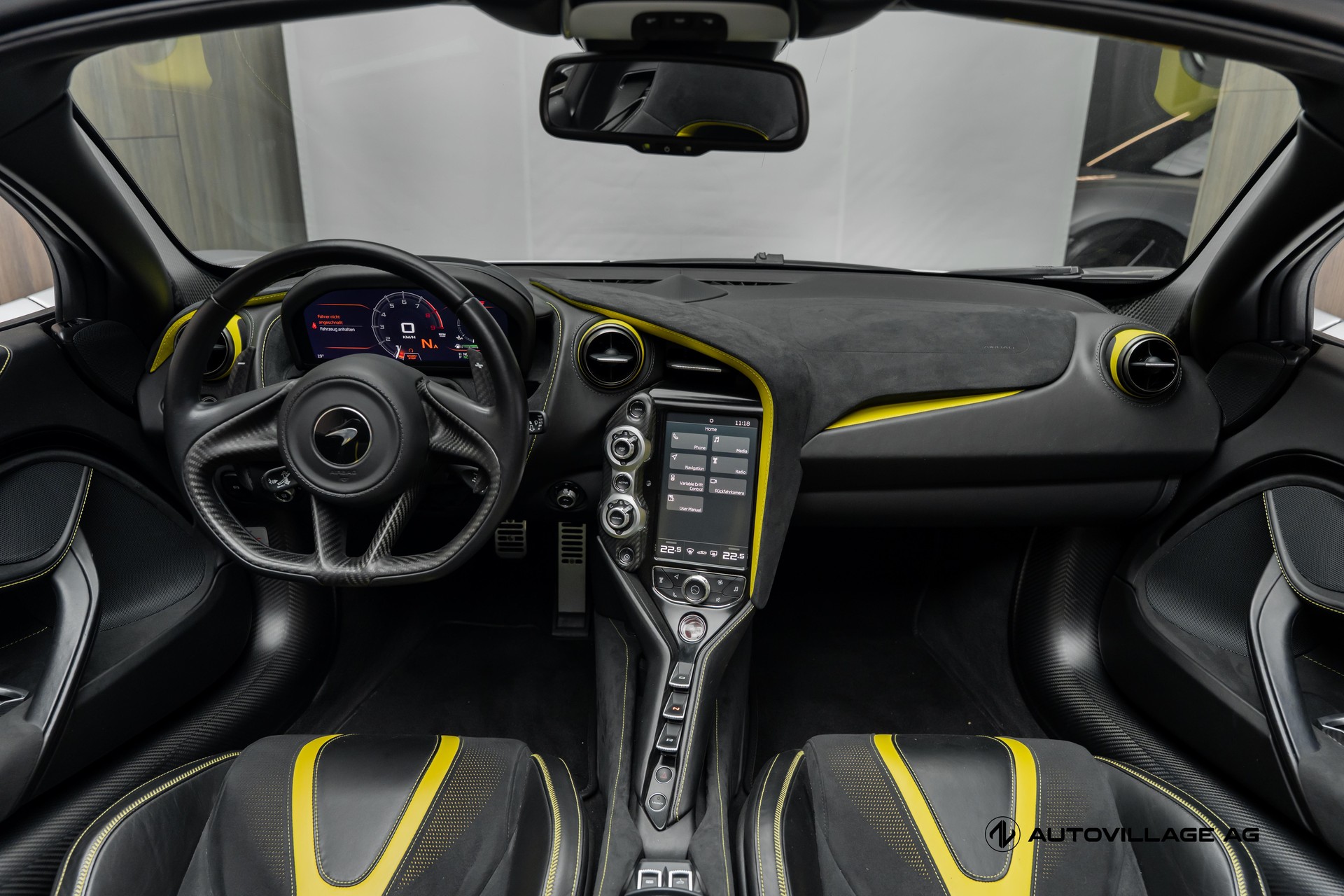 McLAREN 720S Spider Performance 4.0 V8 SSG-showroom-element-3