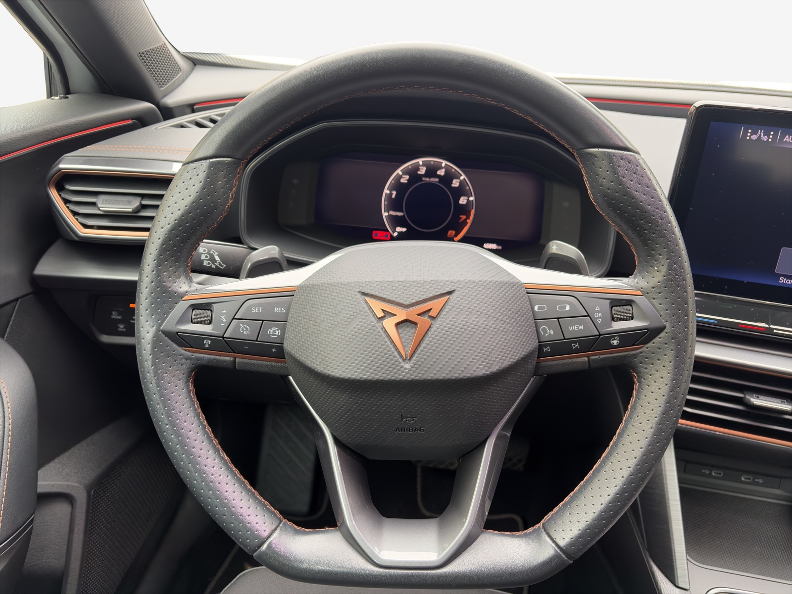 CUPRA Formentor 1.5 TSI Inicio DSG-image-9