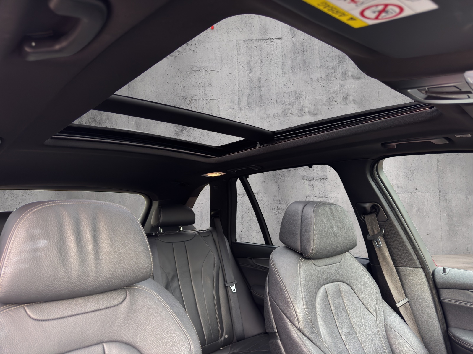 BMW X5 xDrive 30d Steptronic-image-14