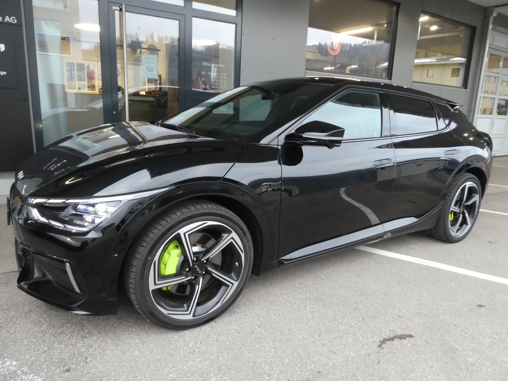 KIA EV6 77.4 kWh GT 4x4-image-5