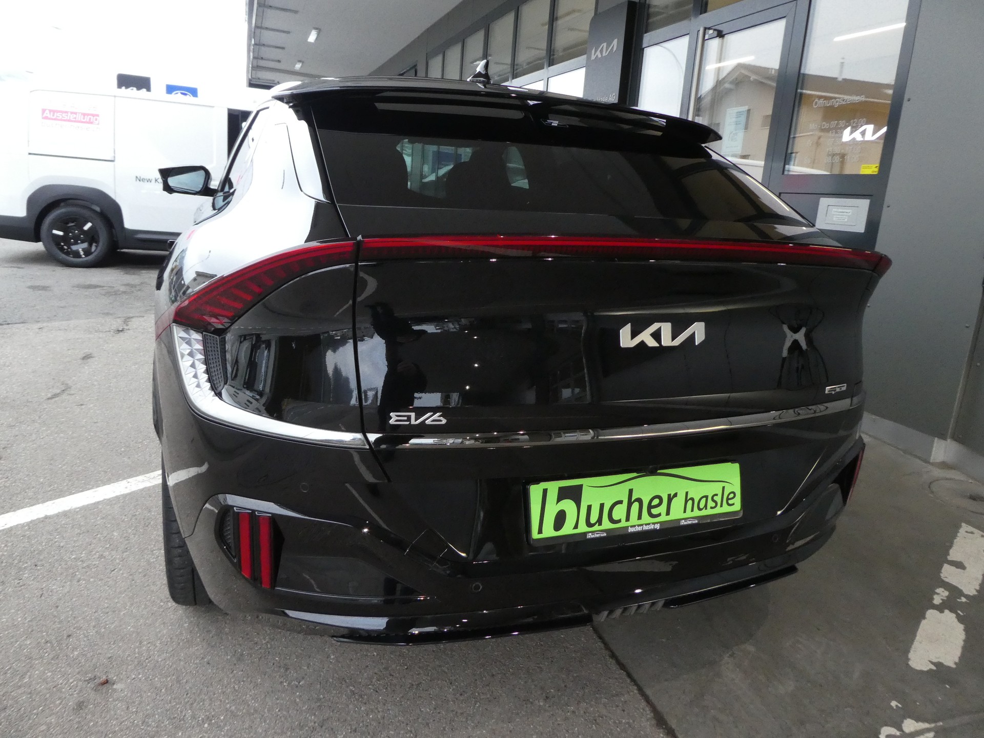 KIA EV6 77.4 kWh GT 4x4-image-10