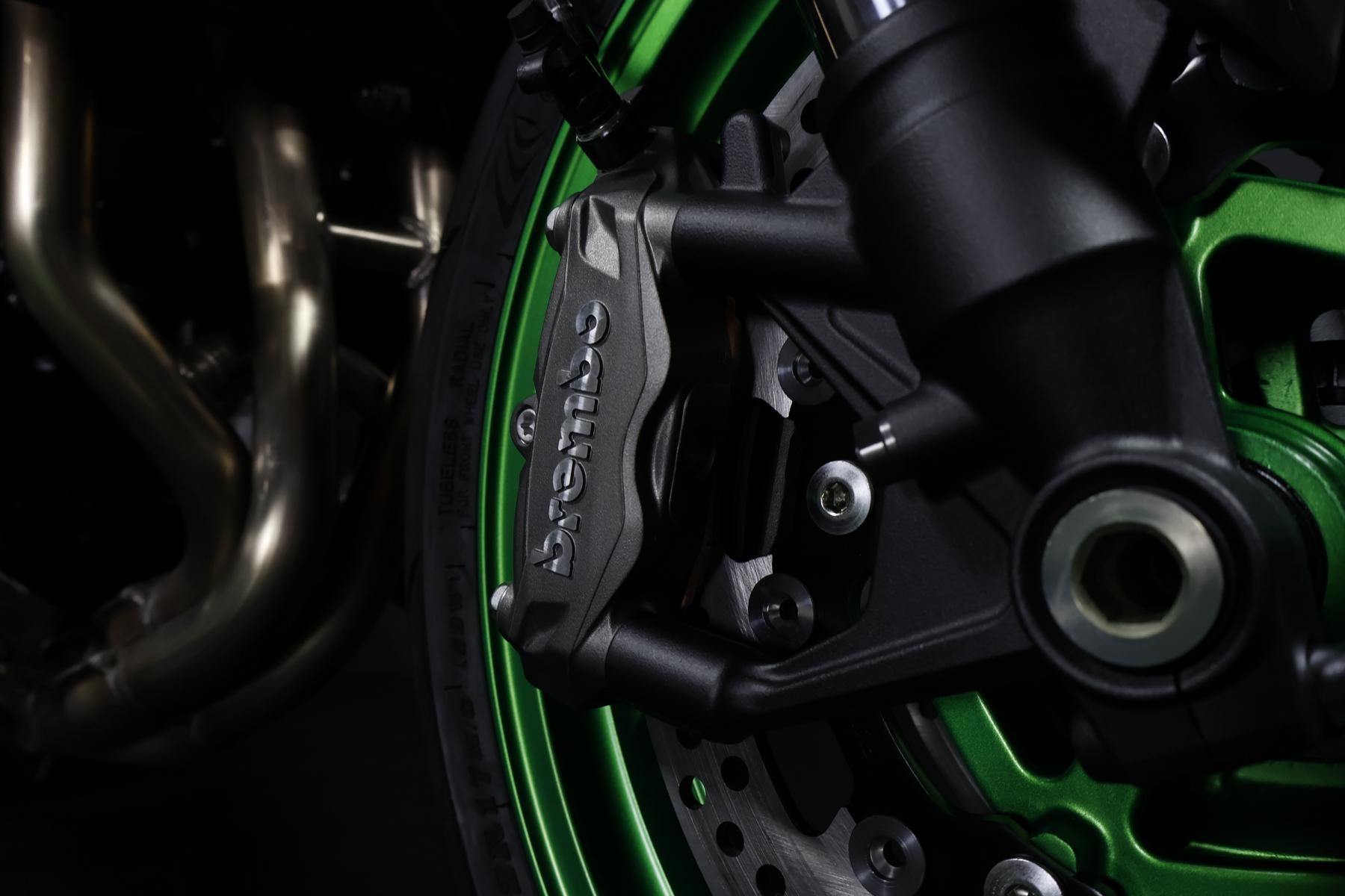KAWASAKI Z900 SE Level 3-image-5