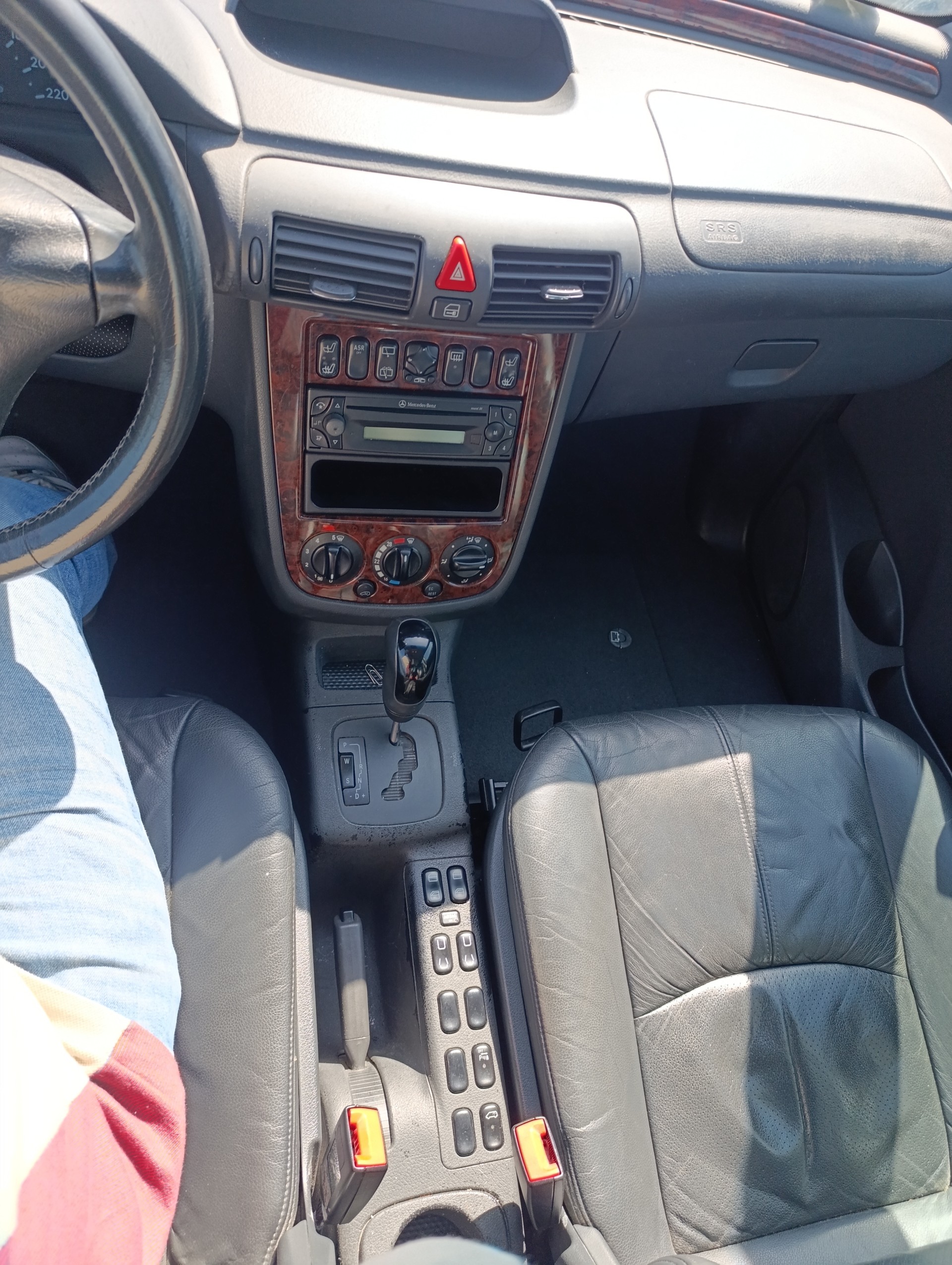 MERCEDES-BENZ VANEO-image-15