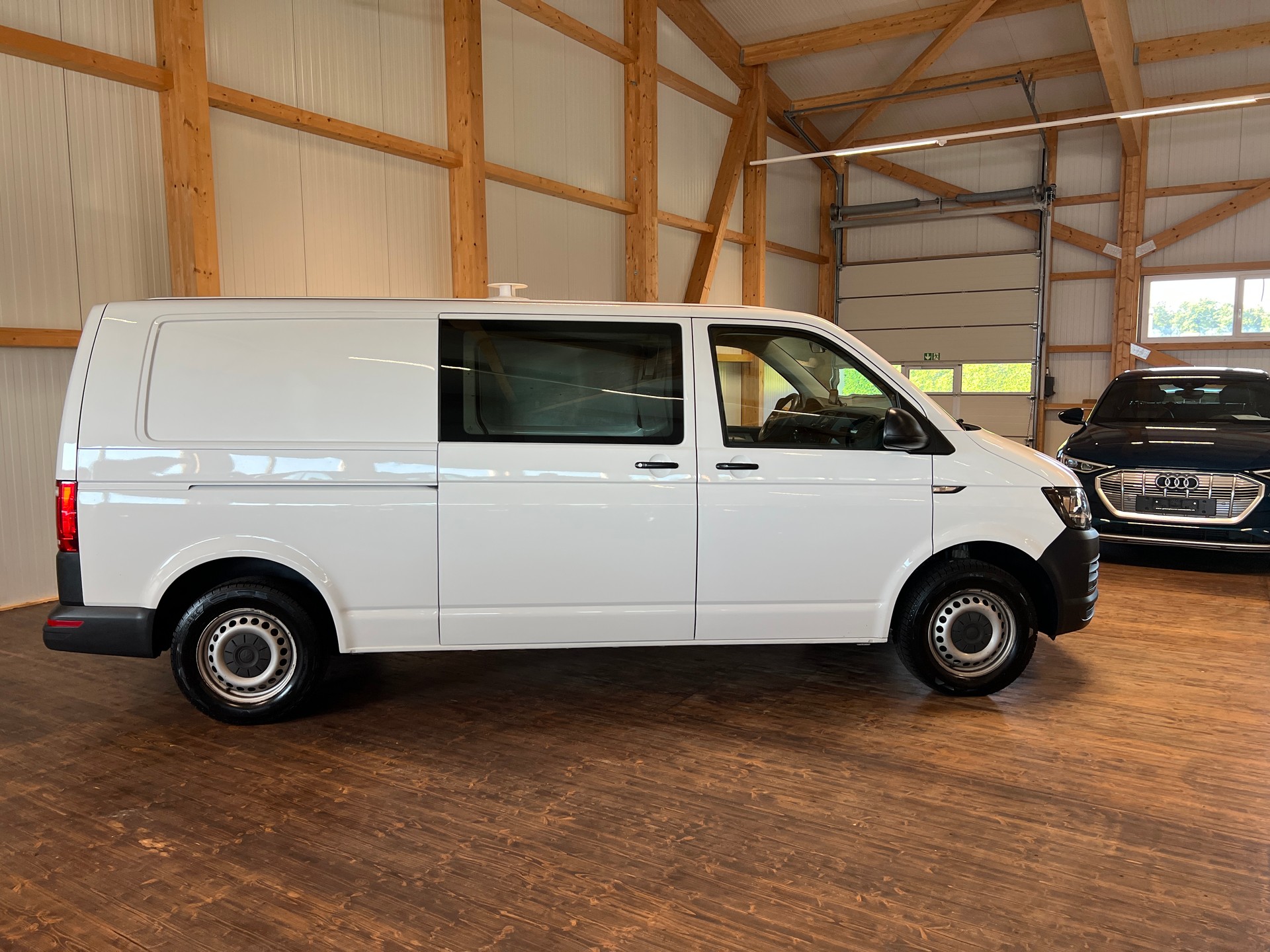VW T6 2.0 TDI 4Motion-image-3