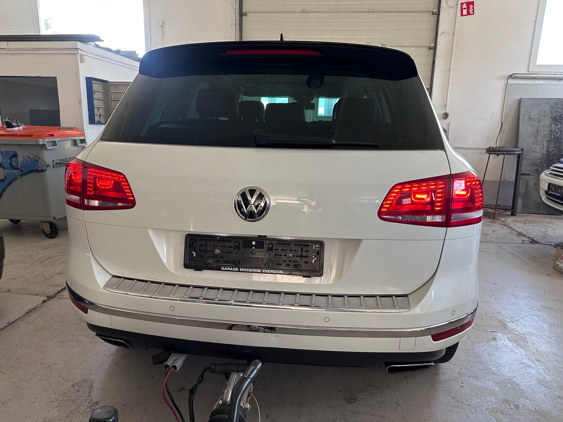 VW Touareg 3.0 TDI BMT Peak Tiptronic-image-4