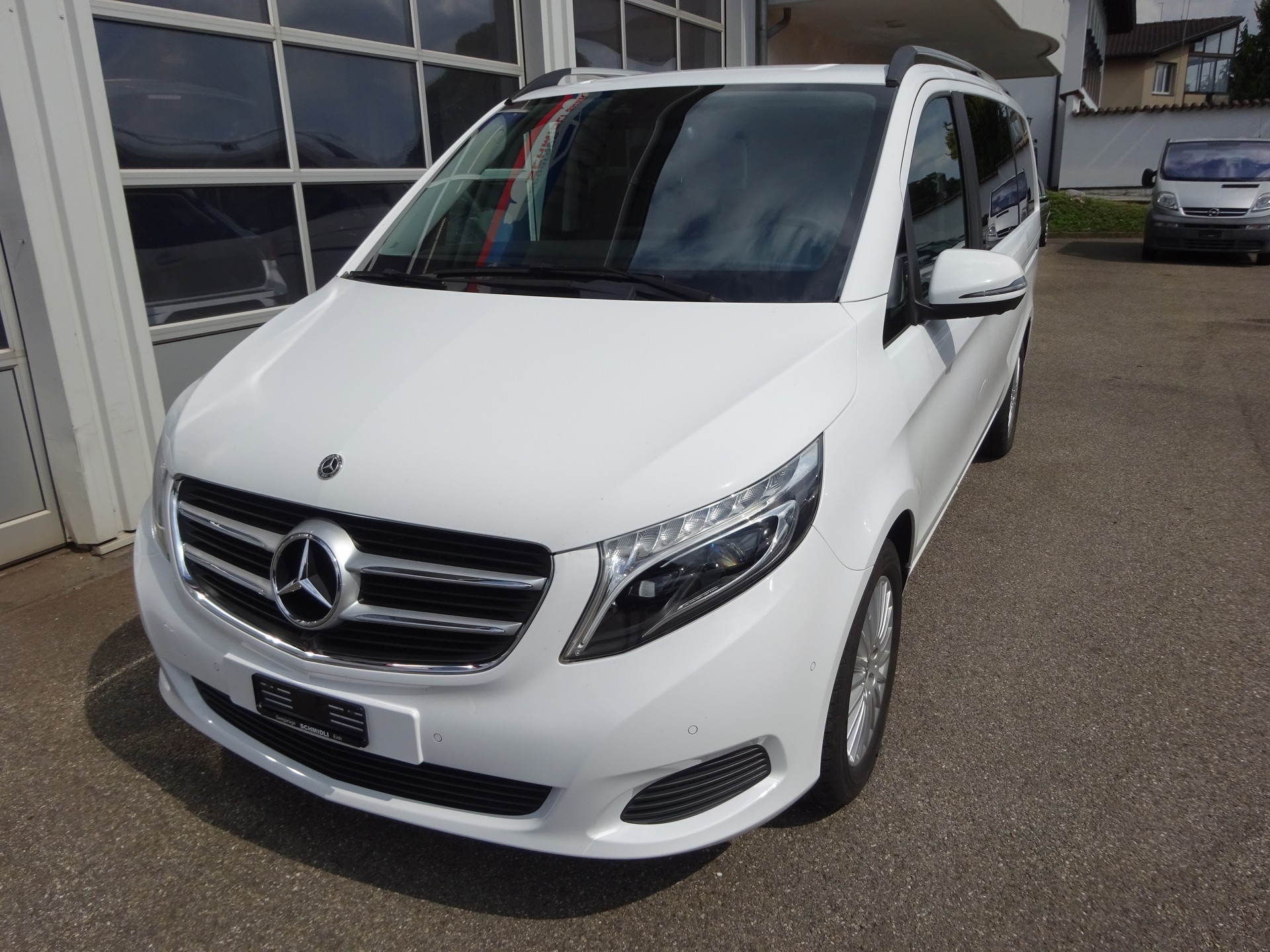 MERCEDES-BENZ V 220 d lang 4Matic 7G-Tronic