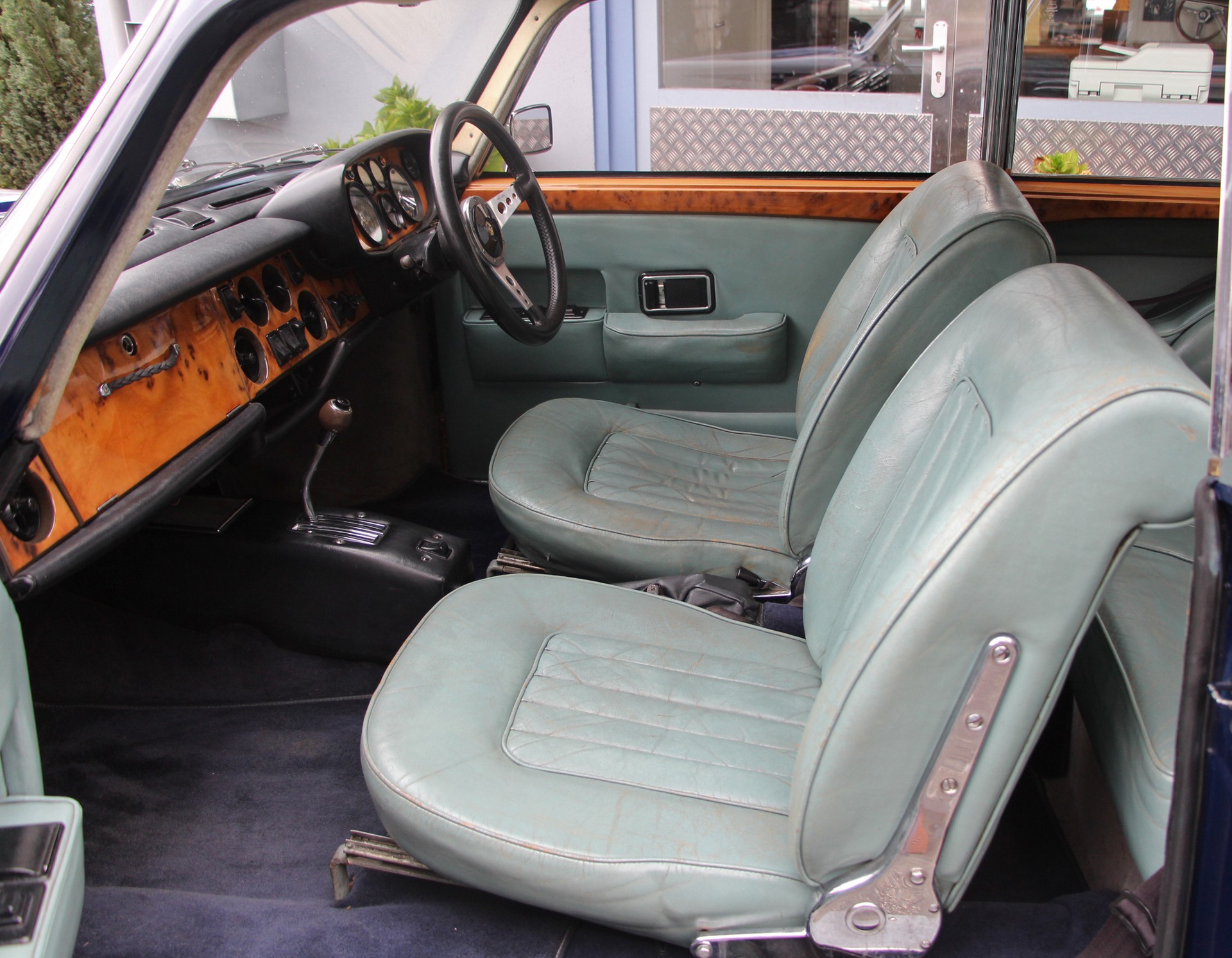BRISTOL 411 Series 2-image-9