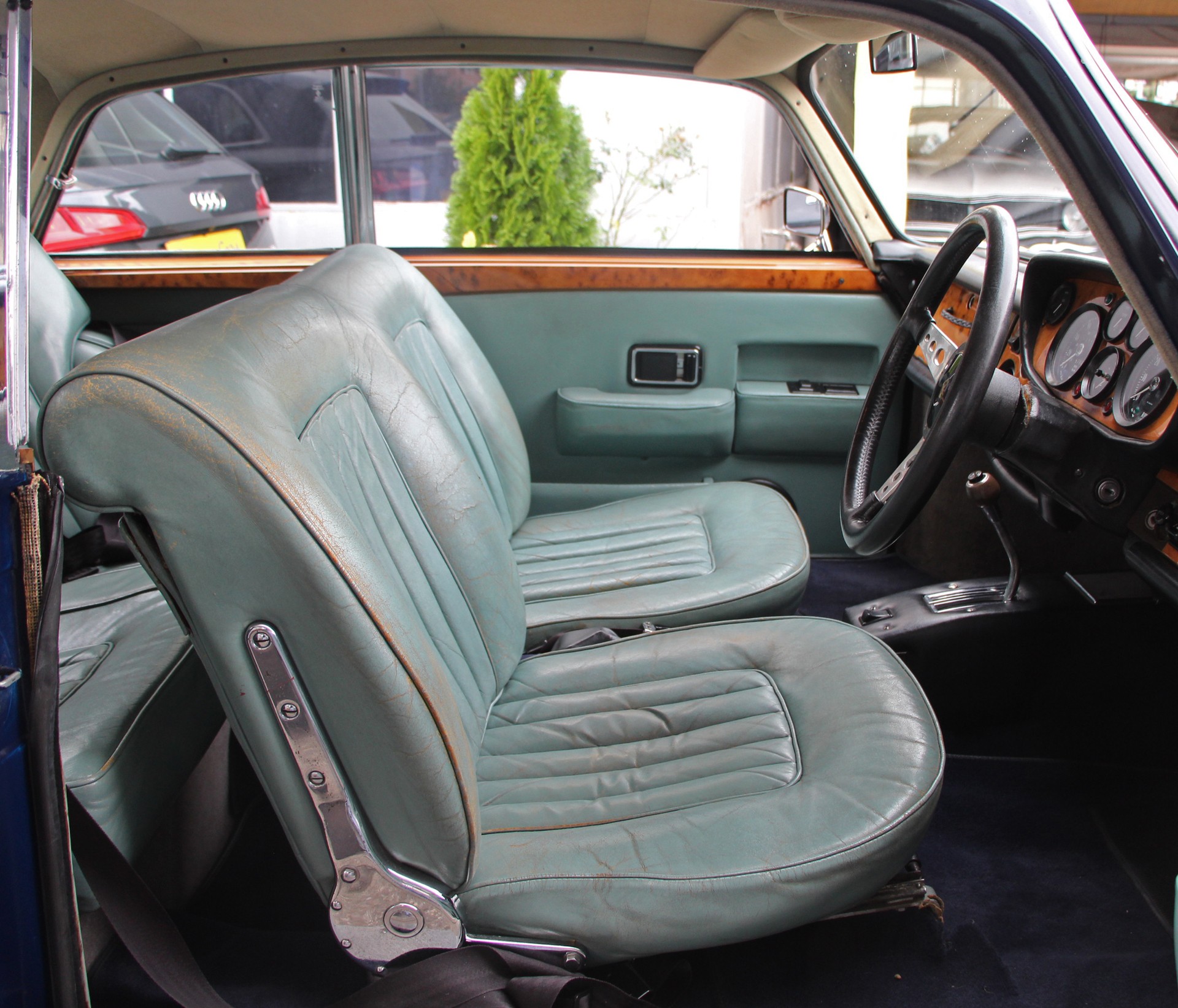 BRISTOL 411 Series 2-image-7