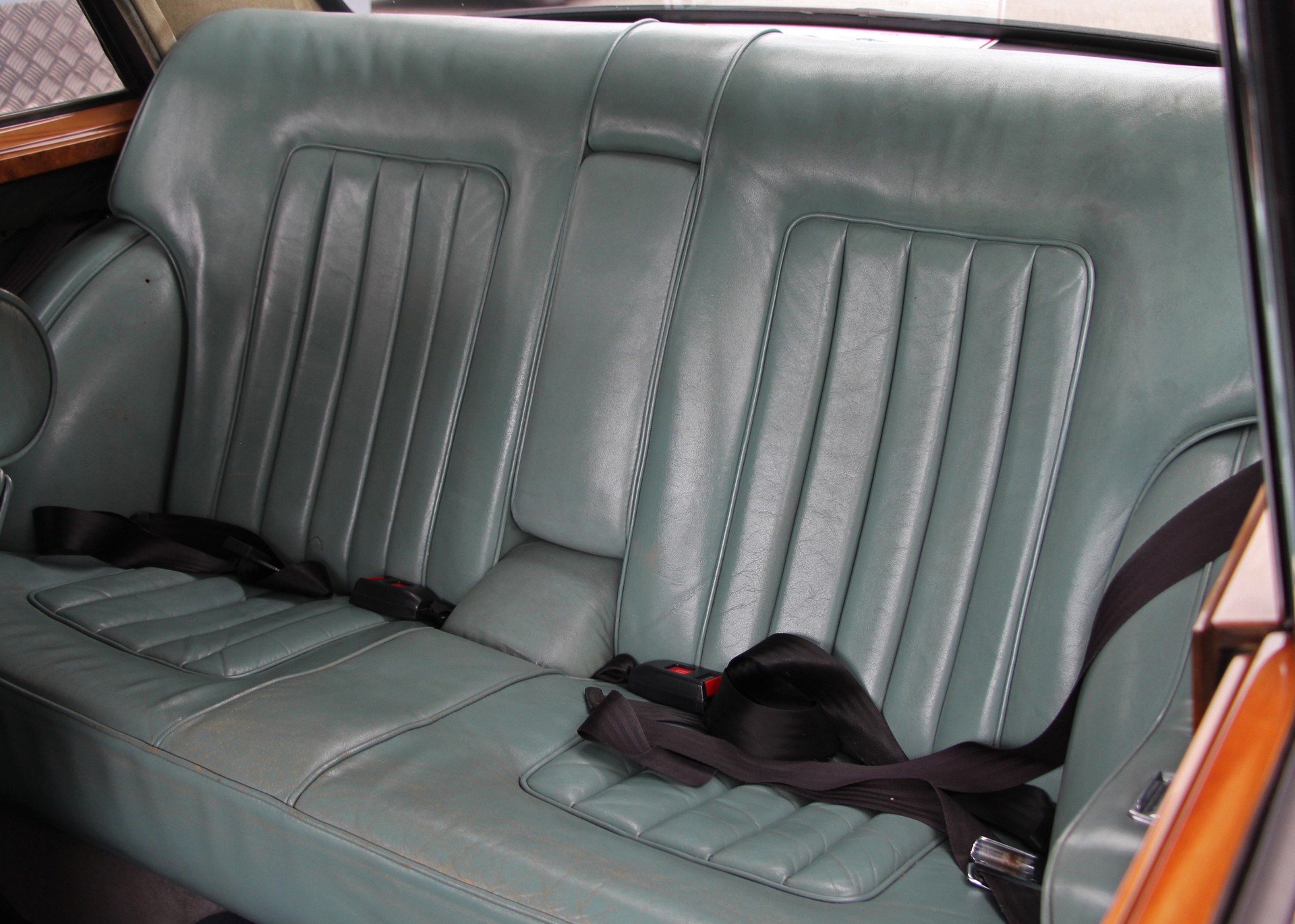 BRISTOL 411 Series 2-image-10