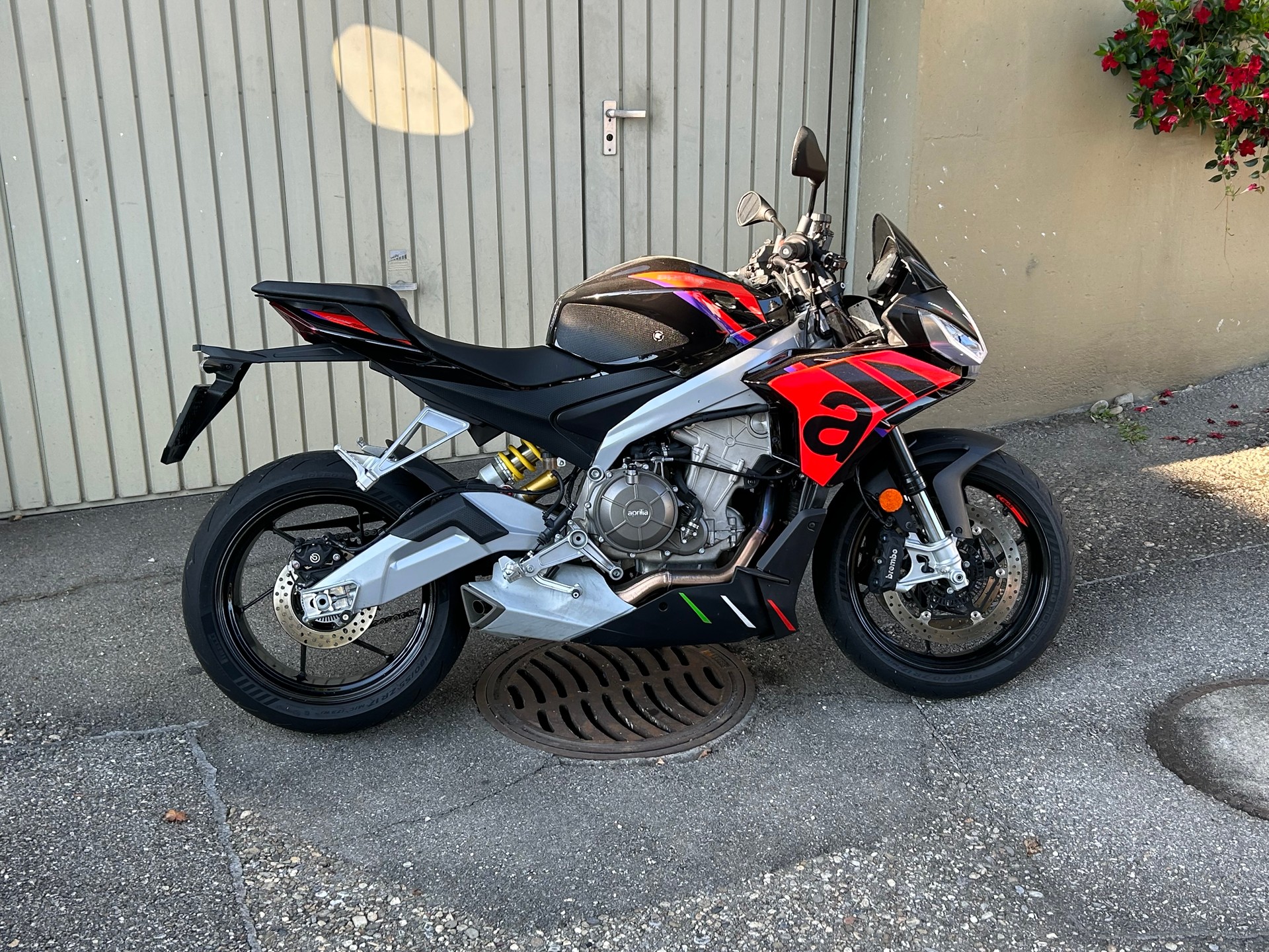 APRILIA Tuono 660 Factory-image-3