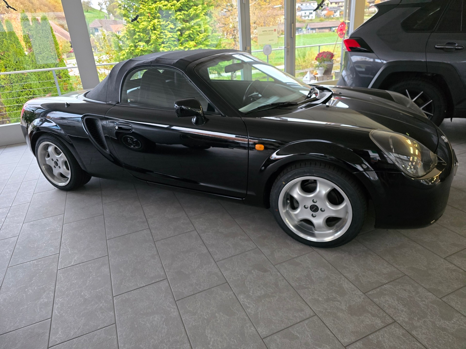TOYOTA MR2 1.8 VVT-i-showroom-element-3