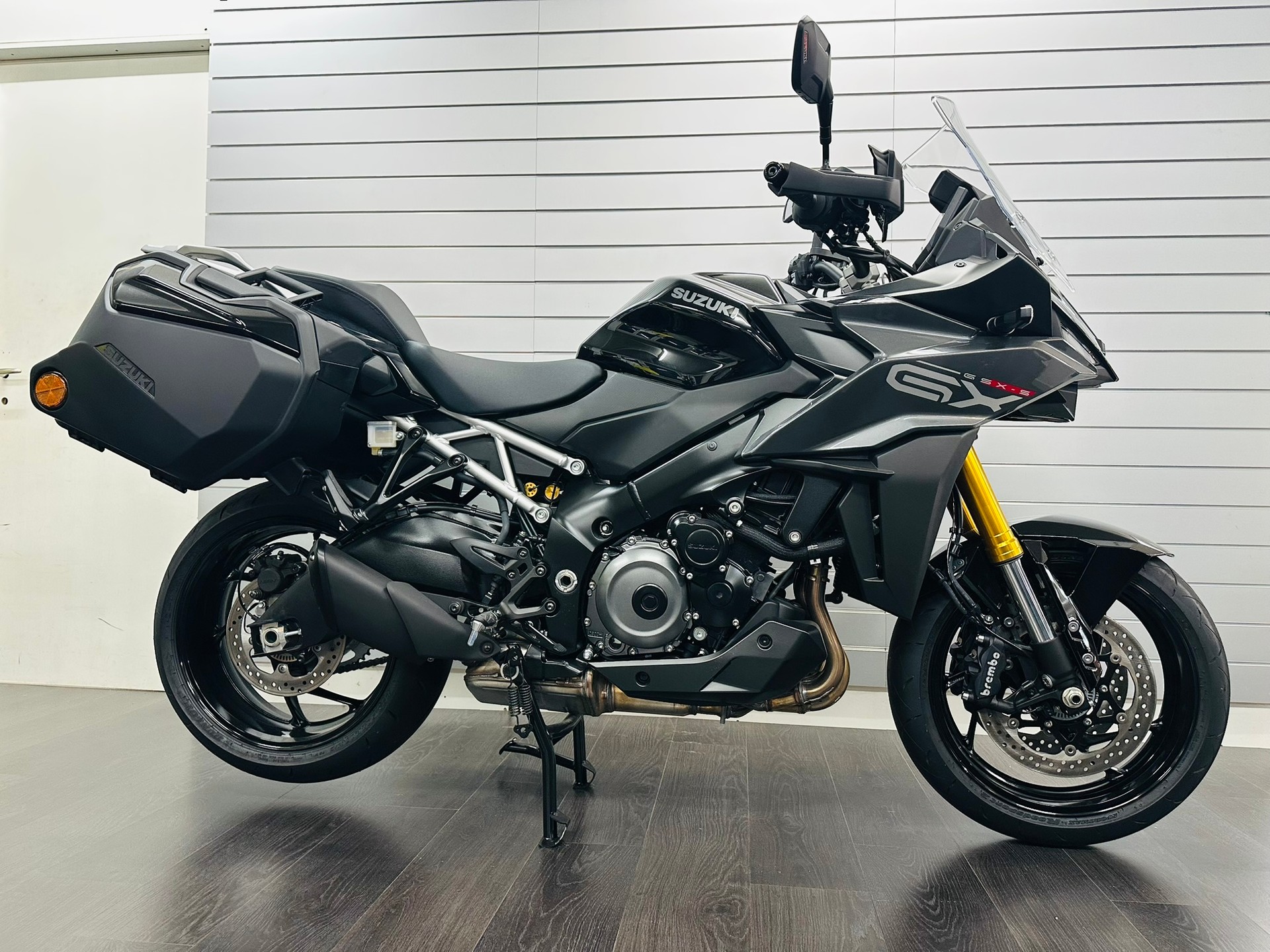 SUZUKI GSX-S 1000 GX Travel-image-4