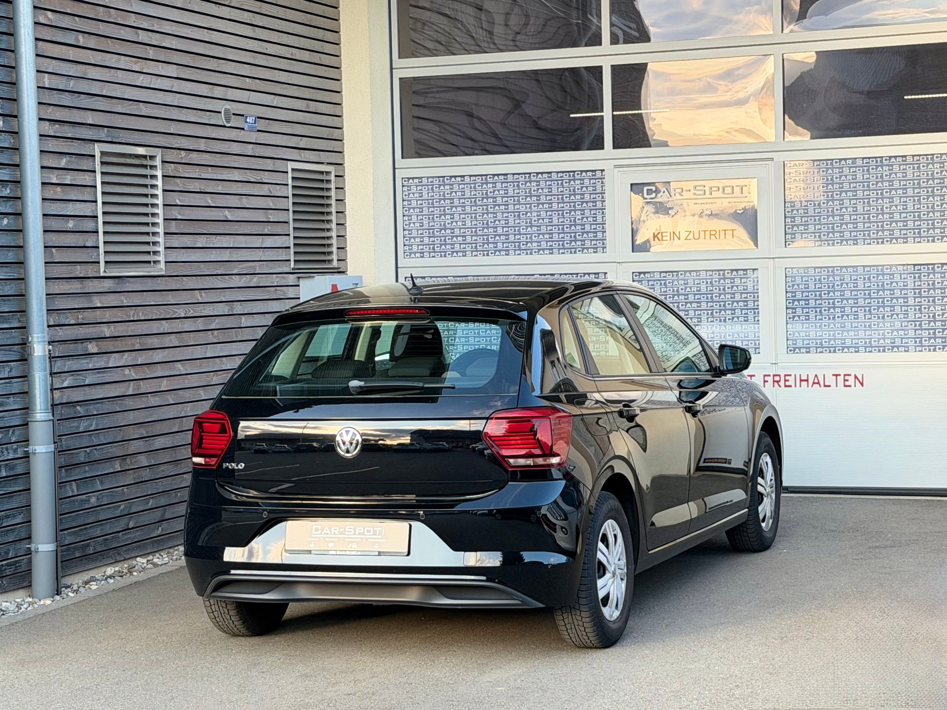 VW Polo 1.0 BMT Comfortline-showroom-element-3