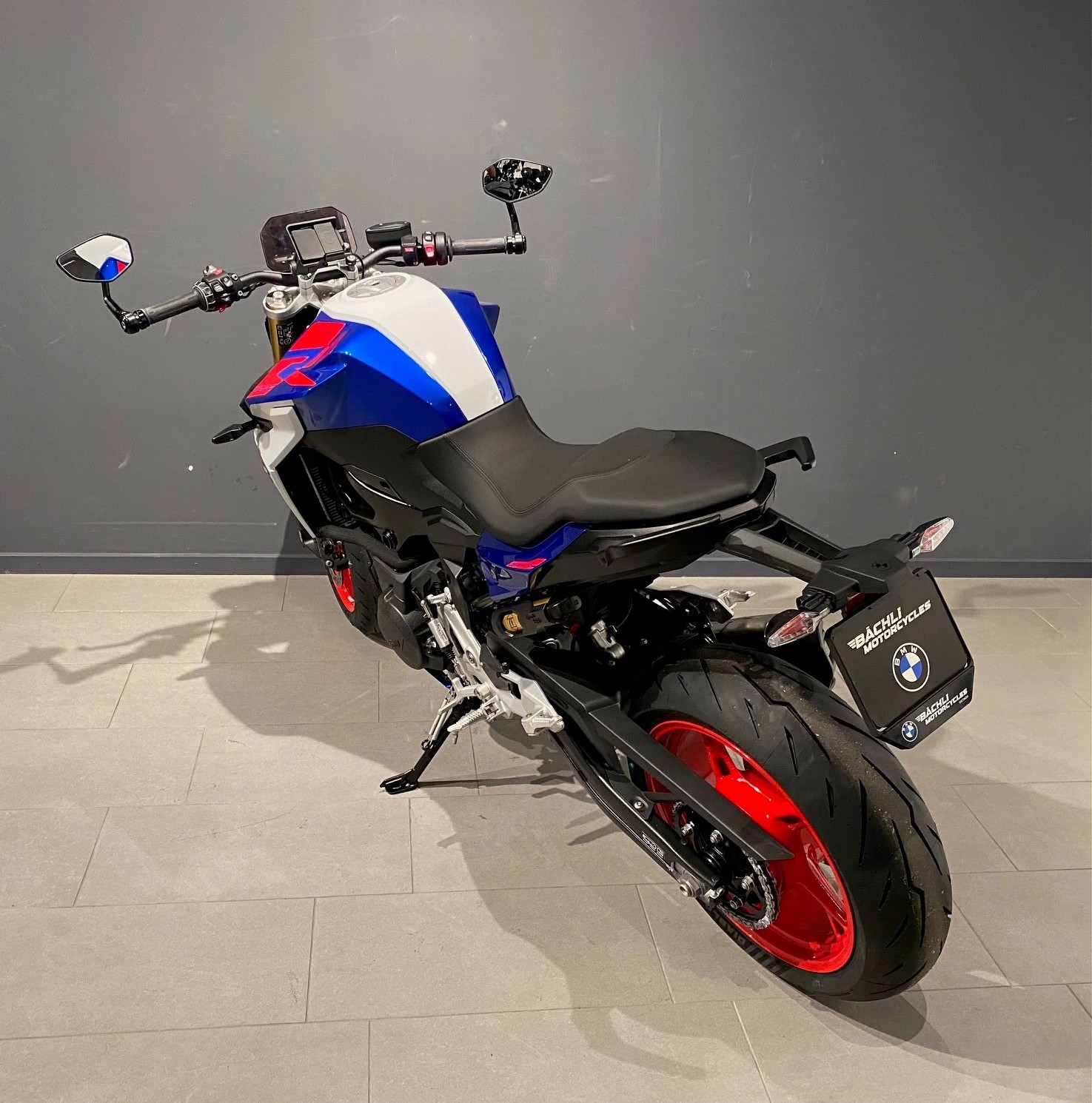 BMW F 900 R A2-image-4