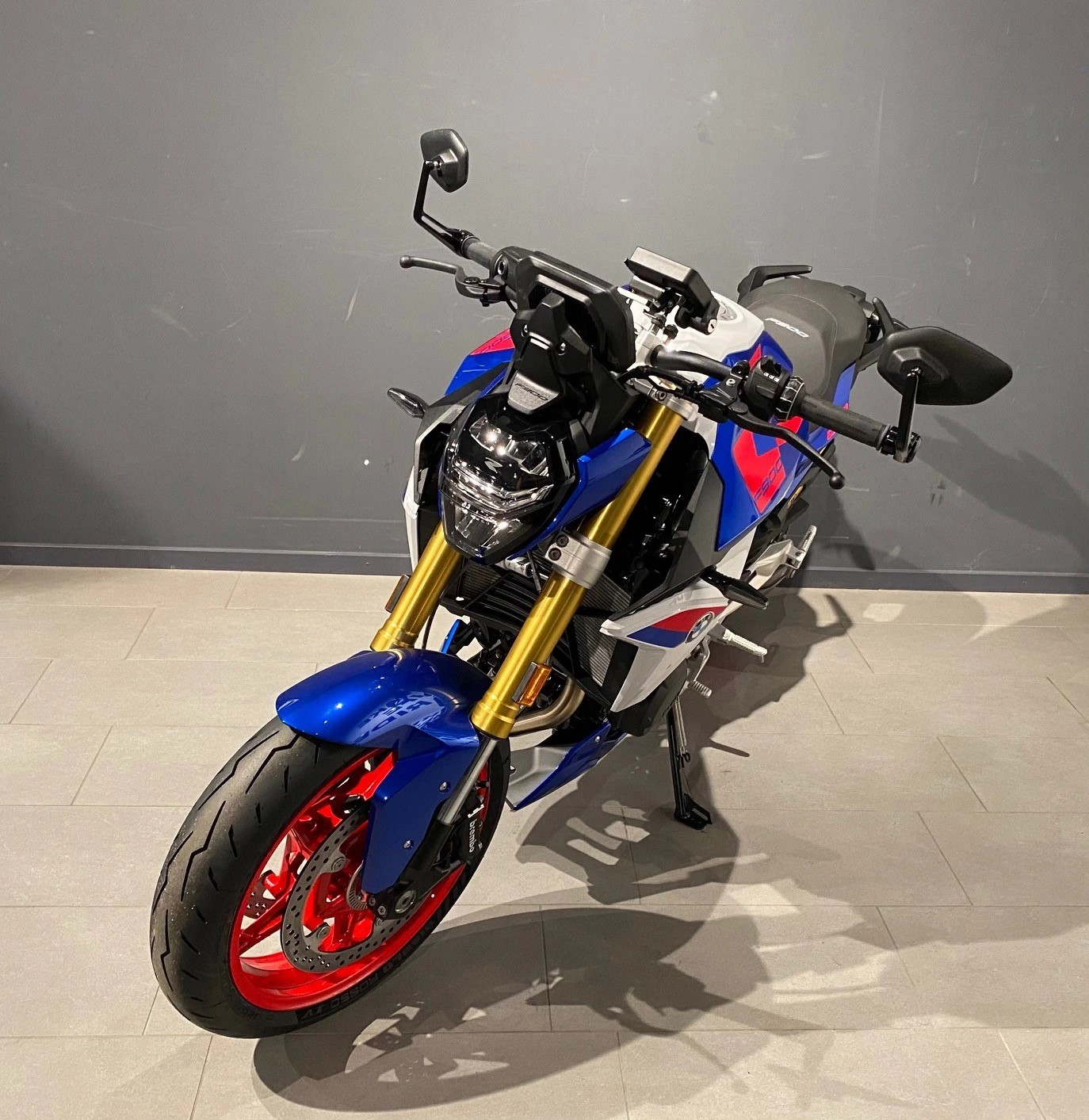 BMW F 900 R A2-image-2