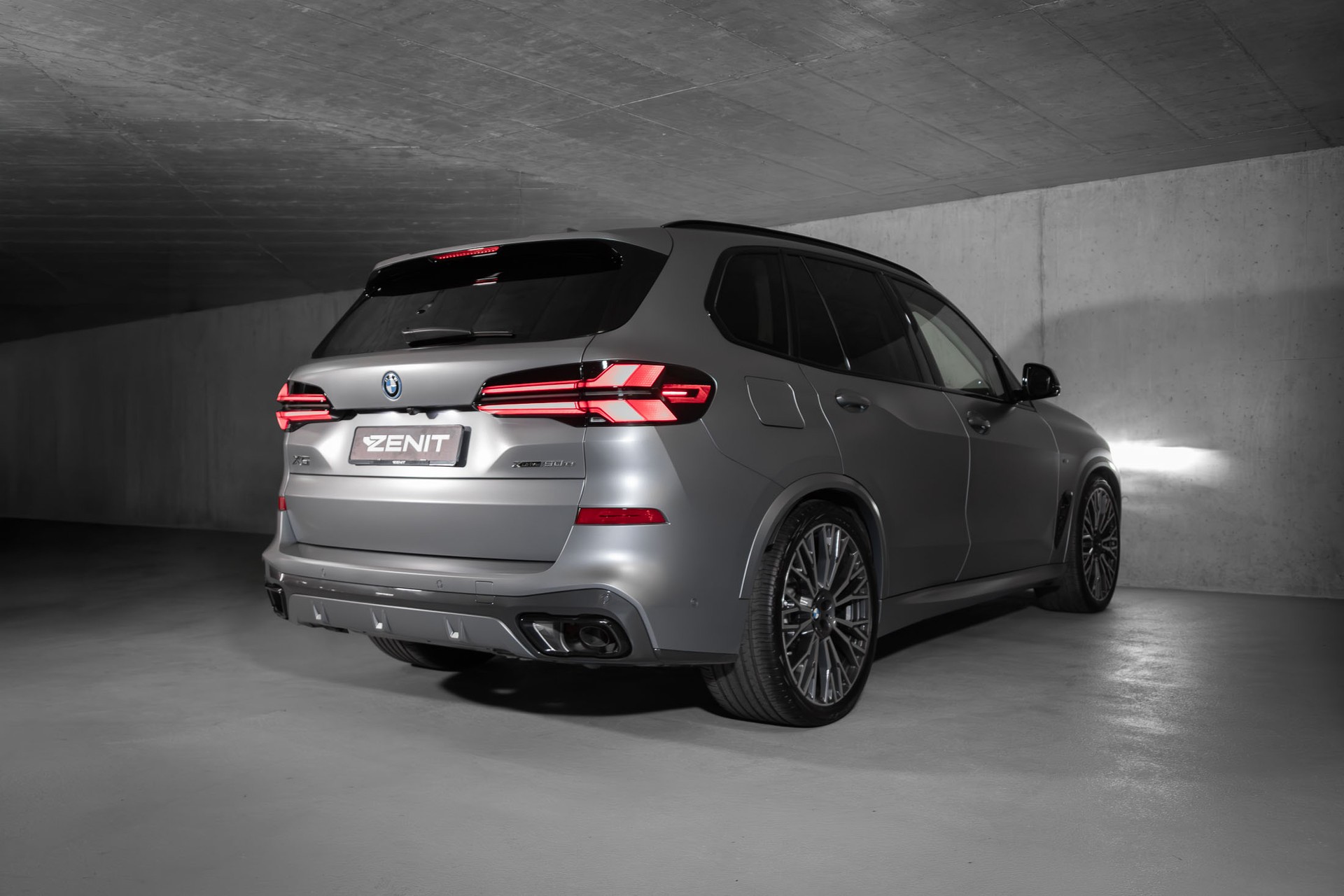 BMW X5 xDrive 50e M Sport Pro Steptronic-image-10