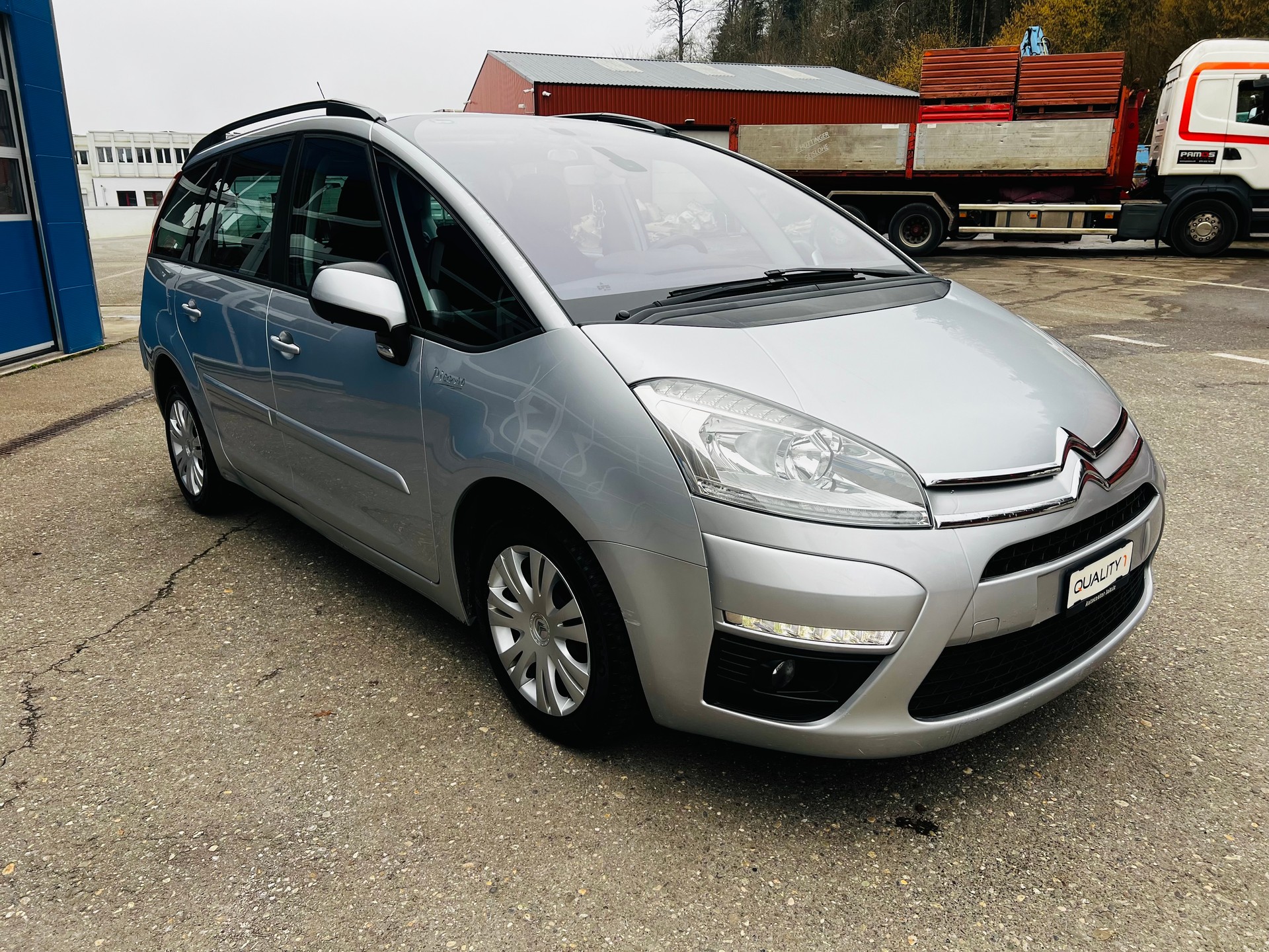 CITROEN Grand C4 Picasso 1.6 HDI 16V Attraction-image-2