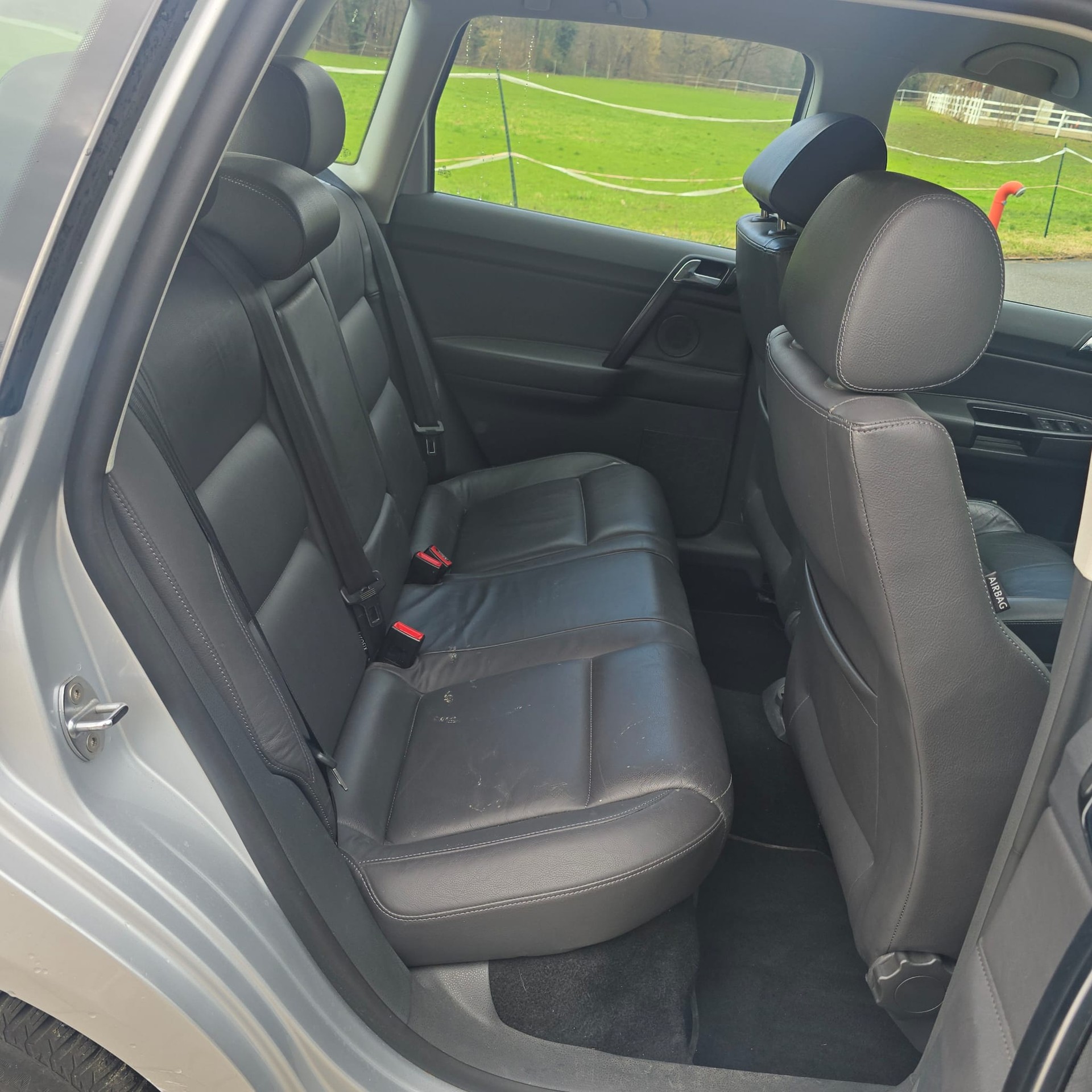 VW POLO-image-13