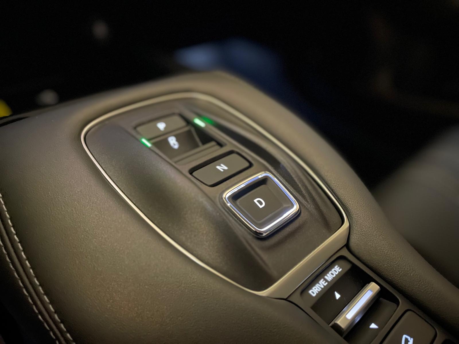 HONDA ZR-V 2.0i MMD Hybrid Advance Automatic-image-12