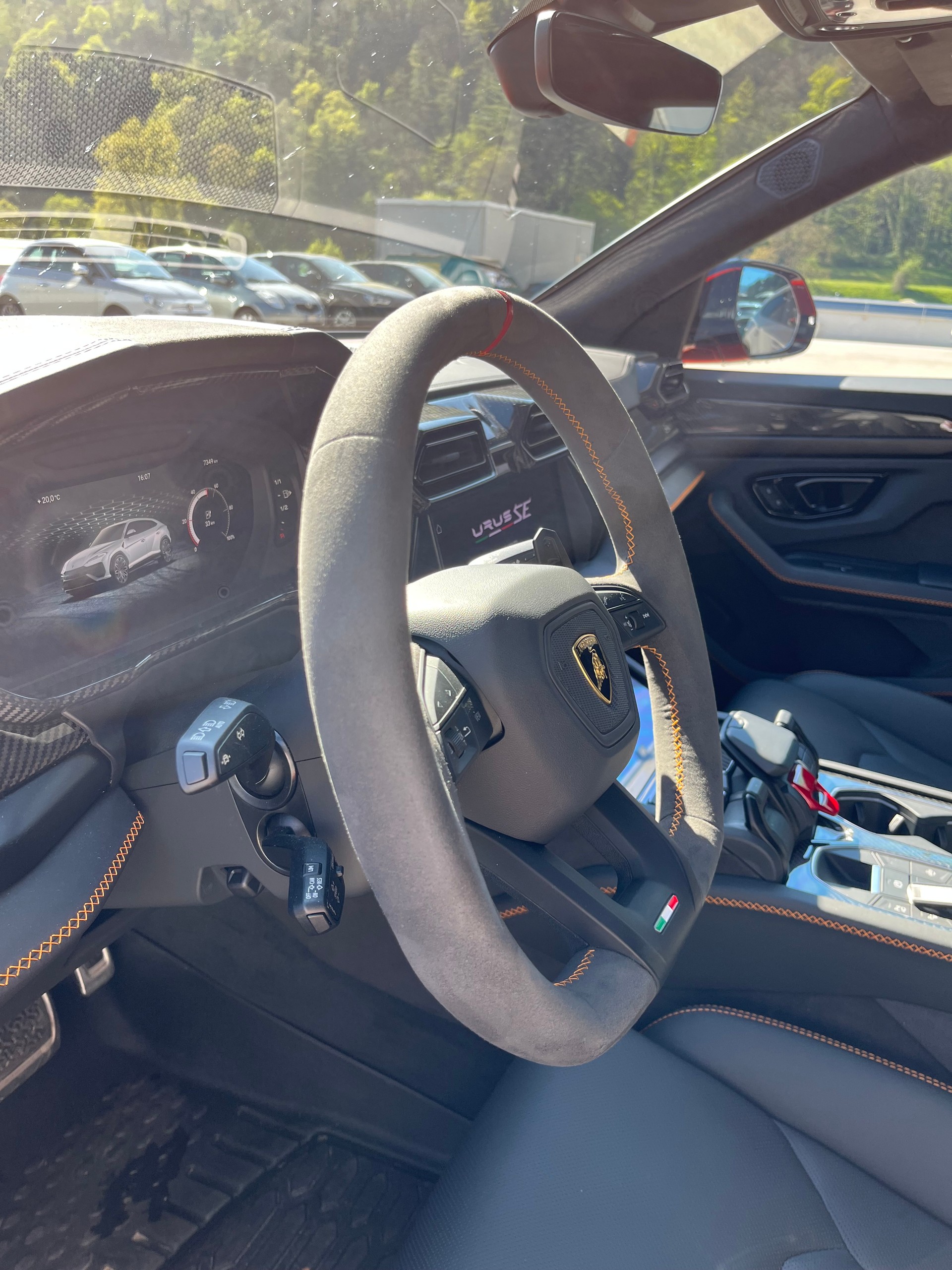 LAMBORGHINI Urus SE MY25 - Auto CH - Scarico Sportivo Akrapovic - Garanzia di Fabbrica fino al 28.07.2029 - Lamborghini Lugano-image-14