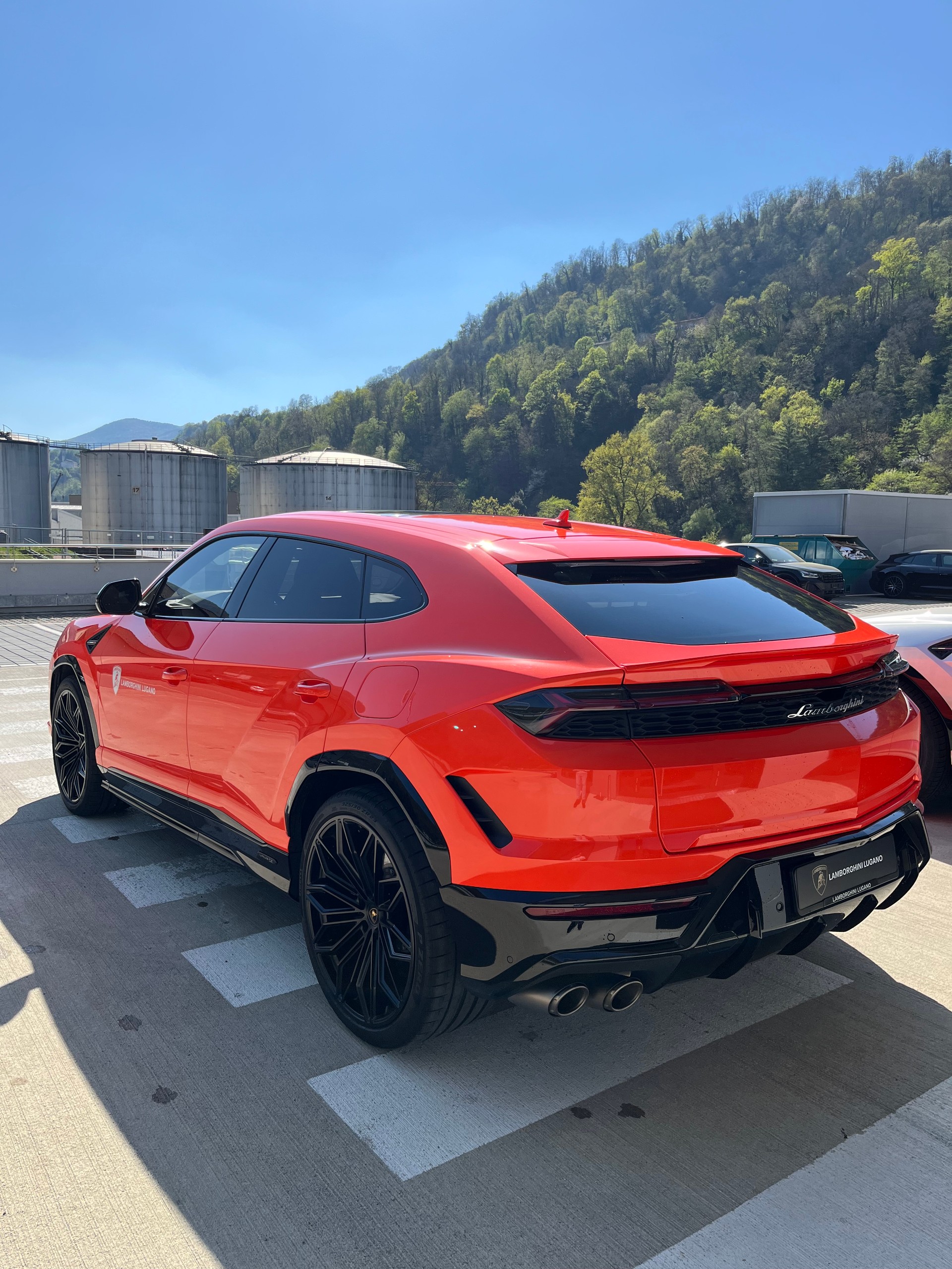 LAMBORGHINI Urus SE MY25 - Auto CH - Scarico Sportivo Akrapovic - Garanzia di Fabbrica fino al 28.07.2029 - Lamborghini Lugano-image-8