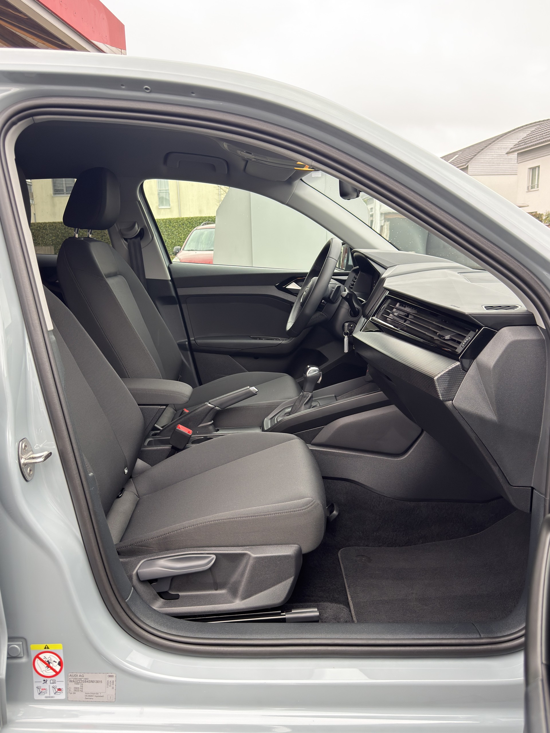 AUDI A1 Sportback 1.0 30 TFSI Attraction S-Tronic-image-11