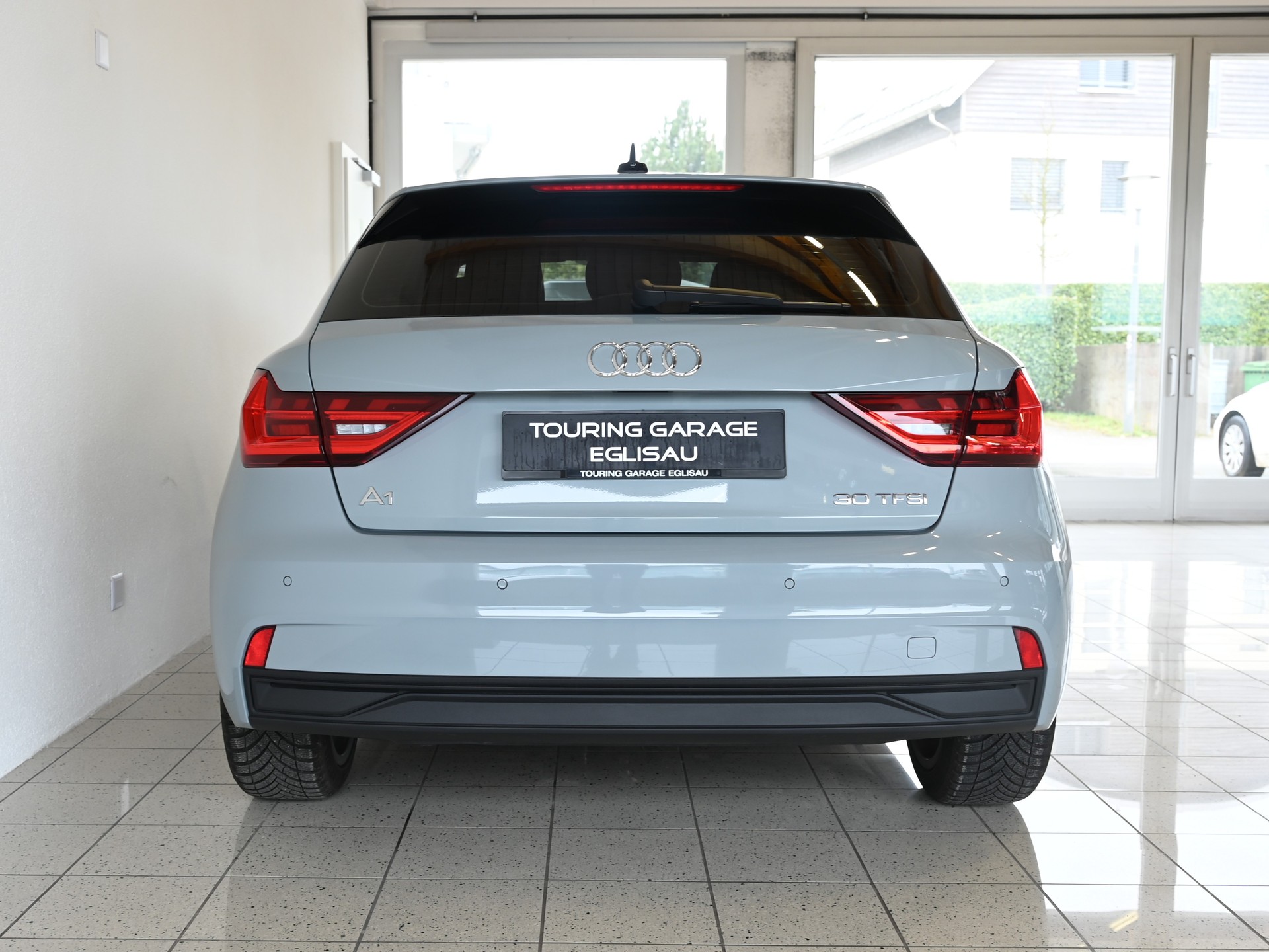AUDI A1 Sportback 1.0 30 TFSI Attraction S-Tronic-image-7