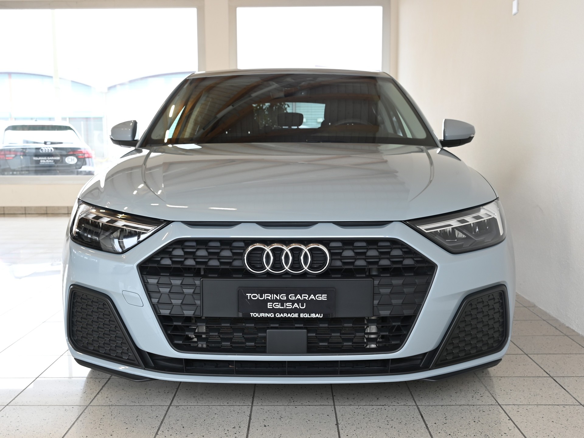 AUDI A1 Sportback 1.0 30 TFSI Attraction S-Tronic-showroom-element-2