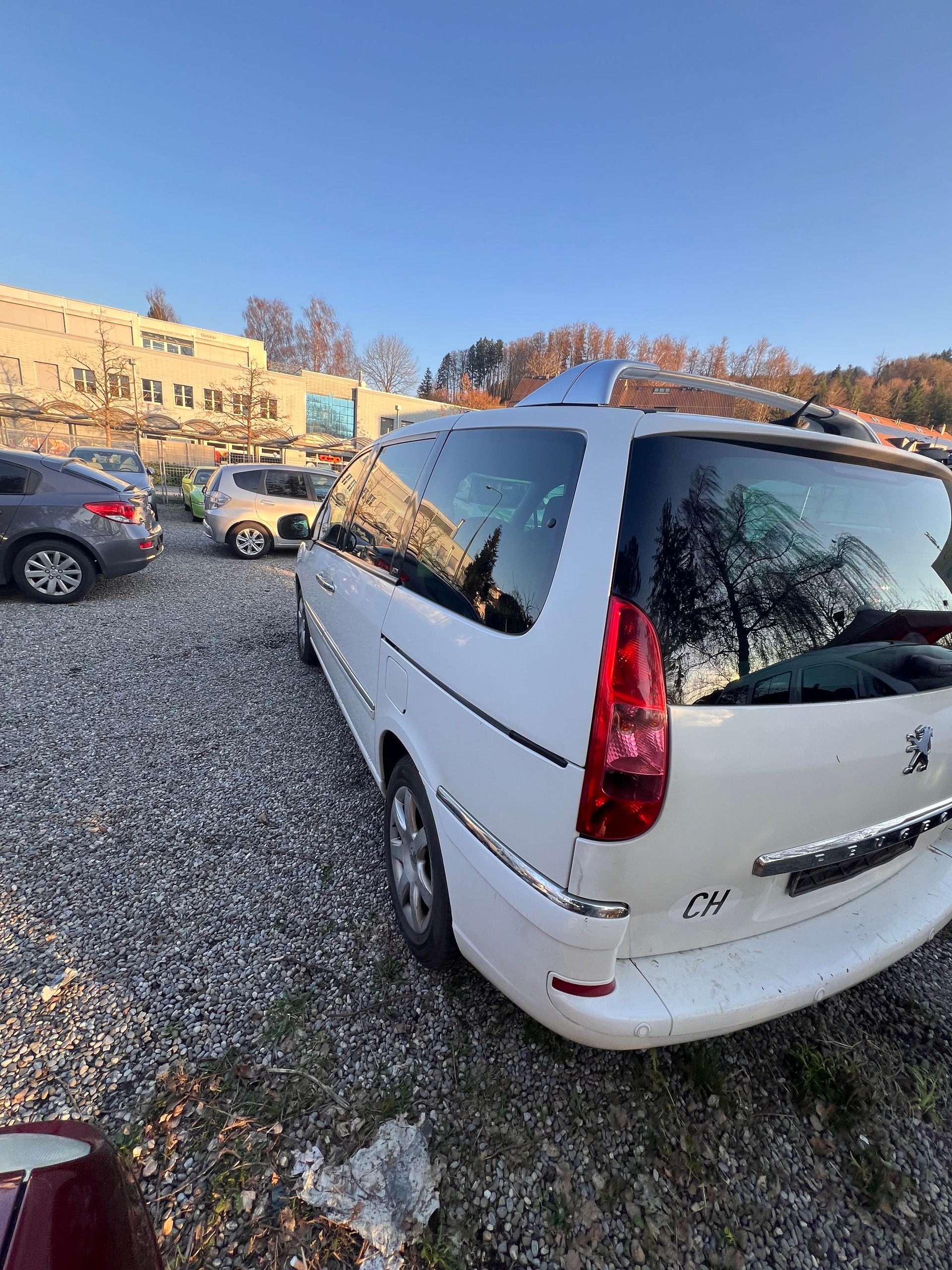 PEUGEOT 807 2.0 16V HDi Family+-showroom-element-1