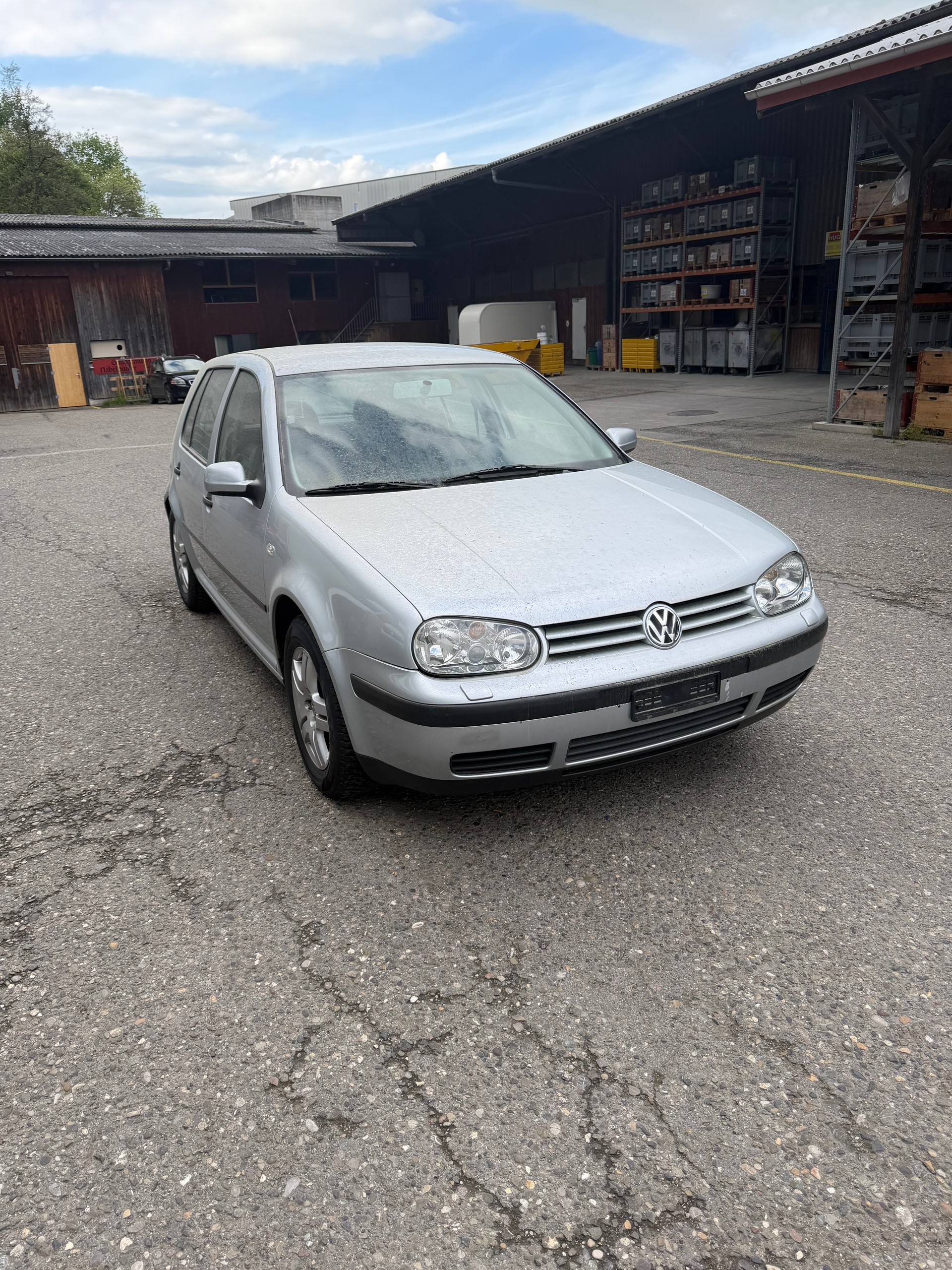 VW Golf 1.6 Comfortline Automatic-image-1