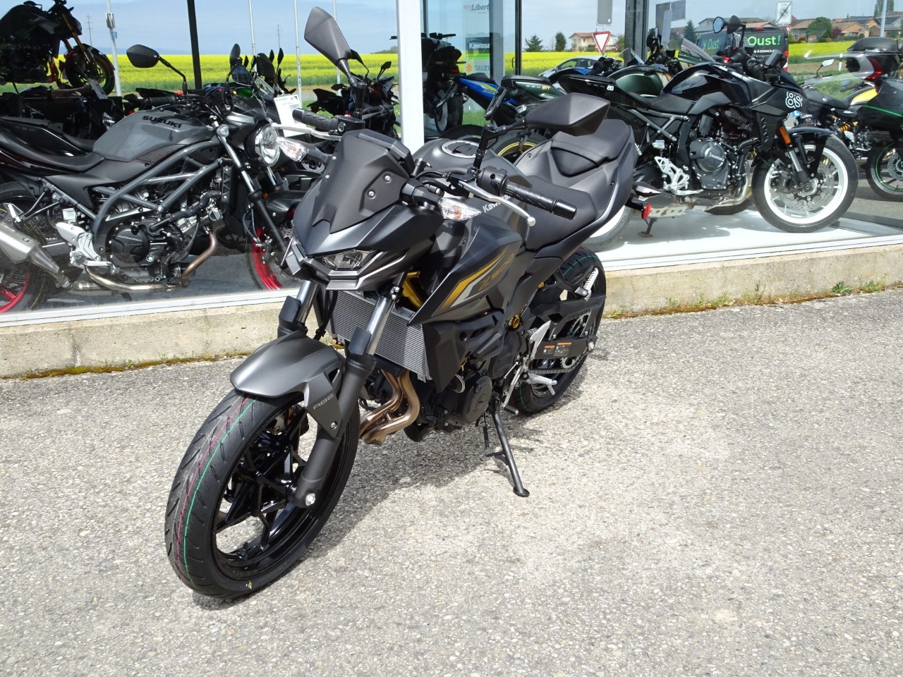 KAWASAKI Z 500-image-3