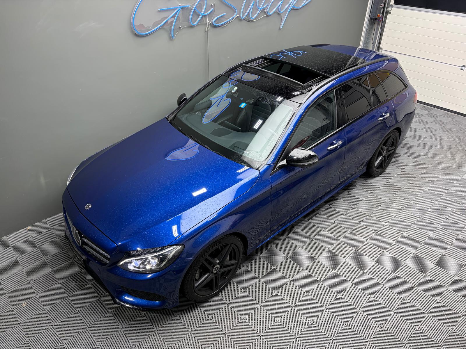 MERCEDES-BENZ C 250 d Swiss Star AMG Line 4Matic 9G-Tronic Toit ouvrant-image-6