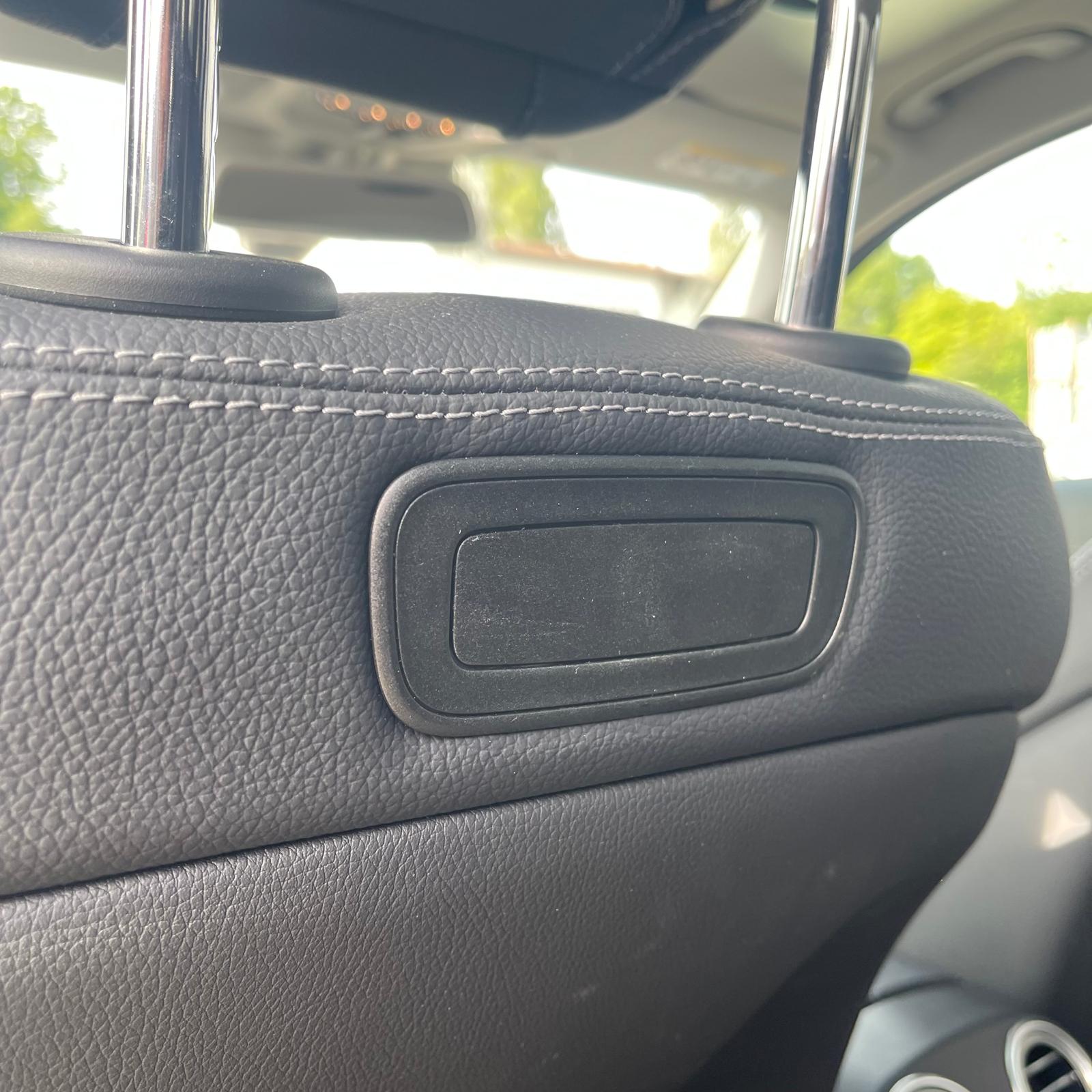 MERCEDES-BENZ GLC 350 e AMG Line 4Matic 7G-Tronic-image-42