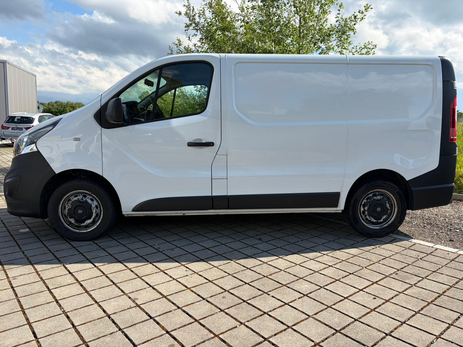 OPEL Vivaro 1.6 CDTI 2.7t L1H1-image-3