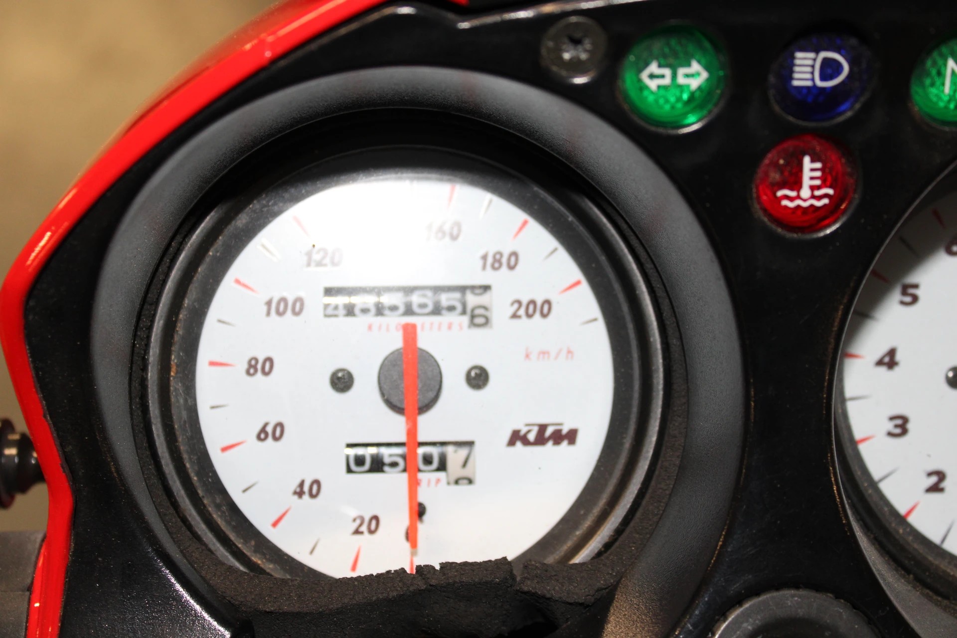 KTM 640 Duke-E II-image-8