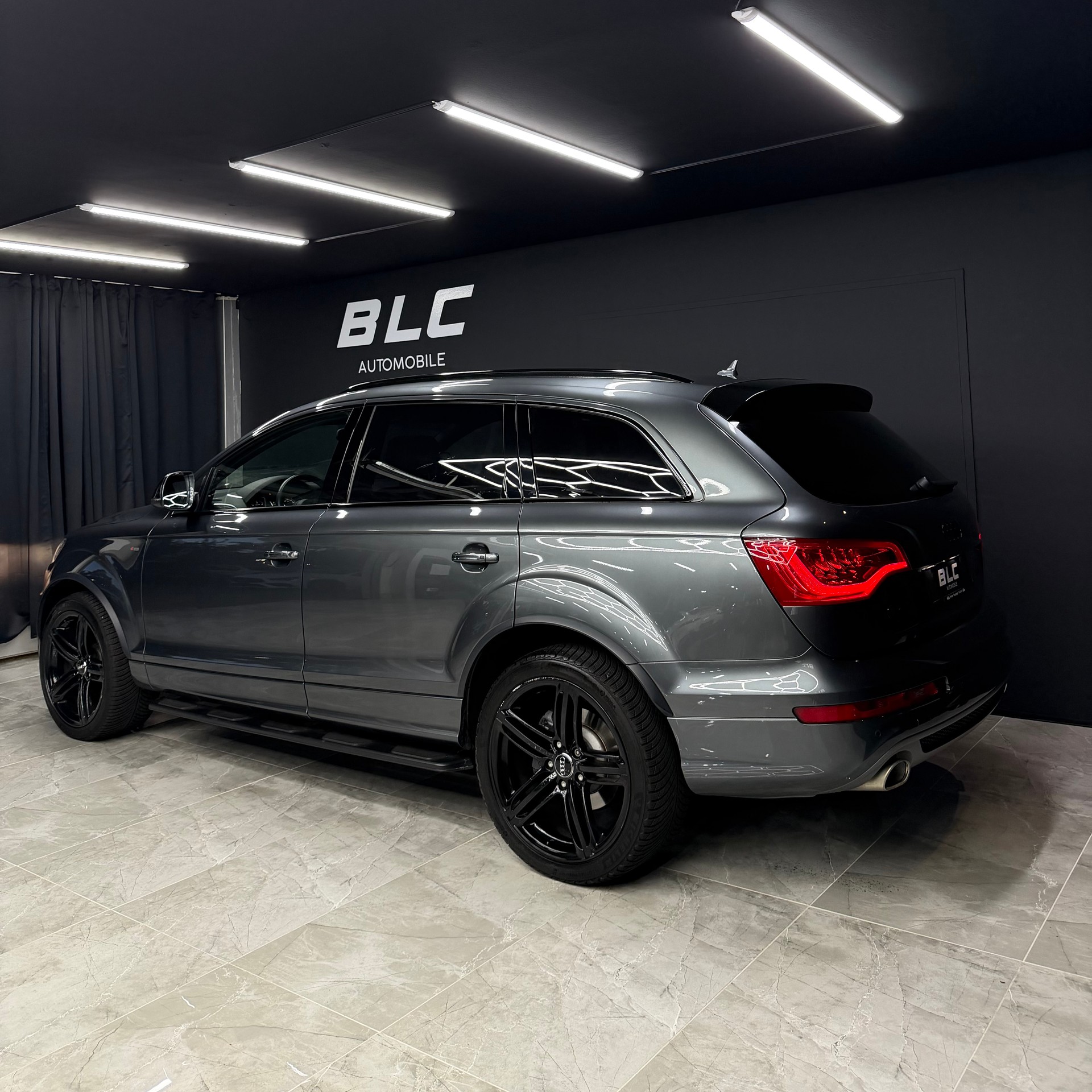 AUDI Q7 3.0 TDI quattro tiptronic-image-3