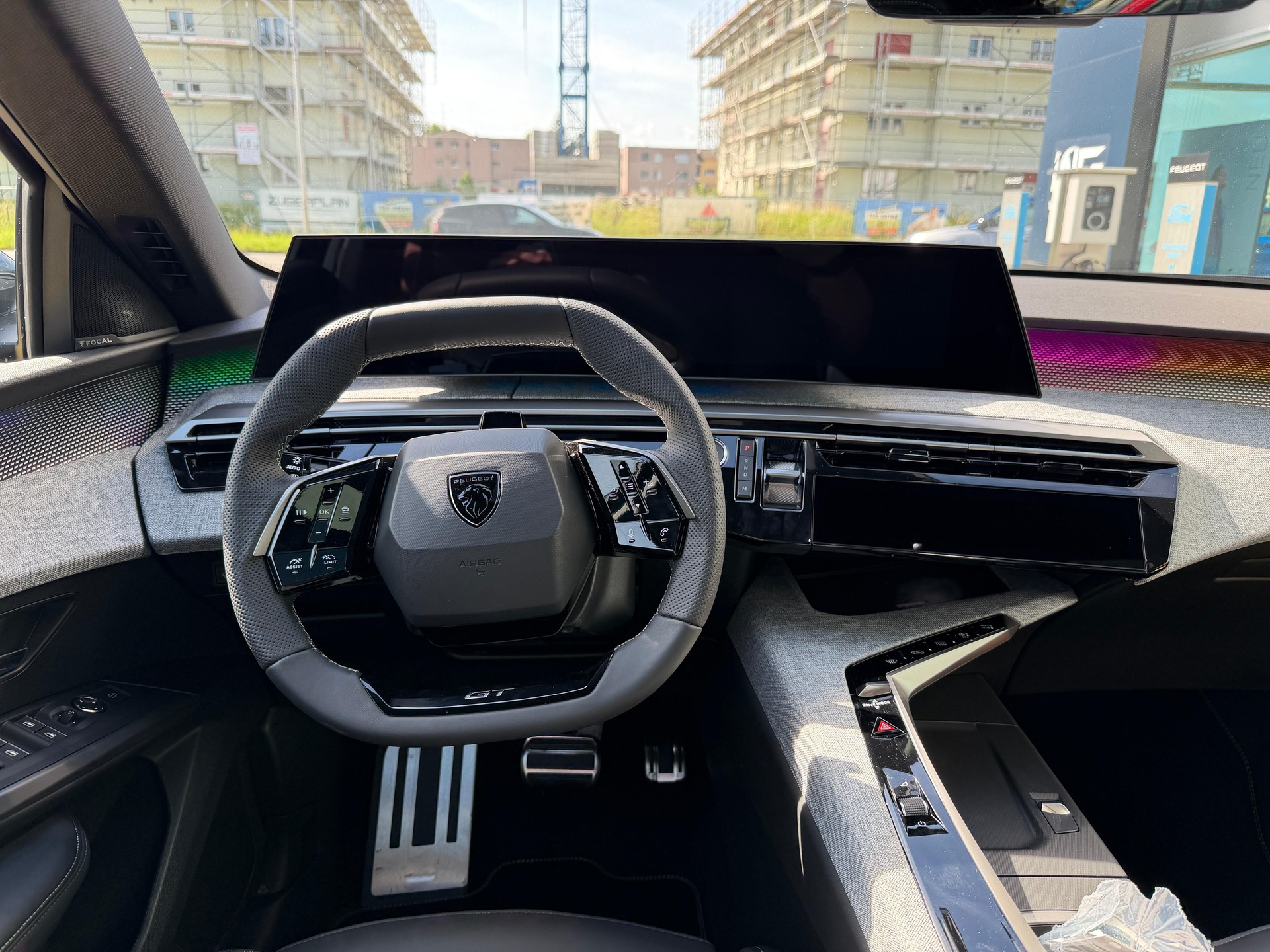 PEUGEOT 3008 1.2 Hybrid GT Exclusive-image-10