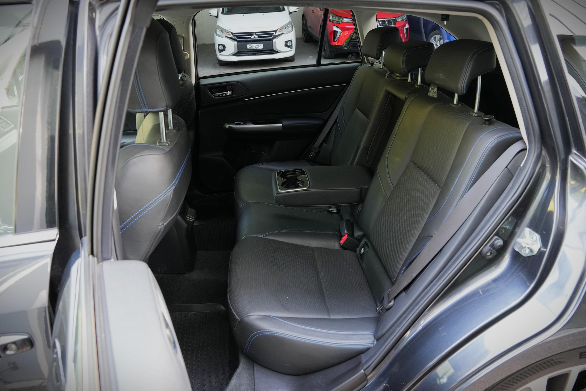 SUBARU Levorg 1.6 DIT Luxury S-image-6