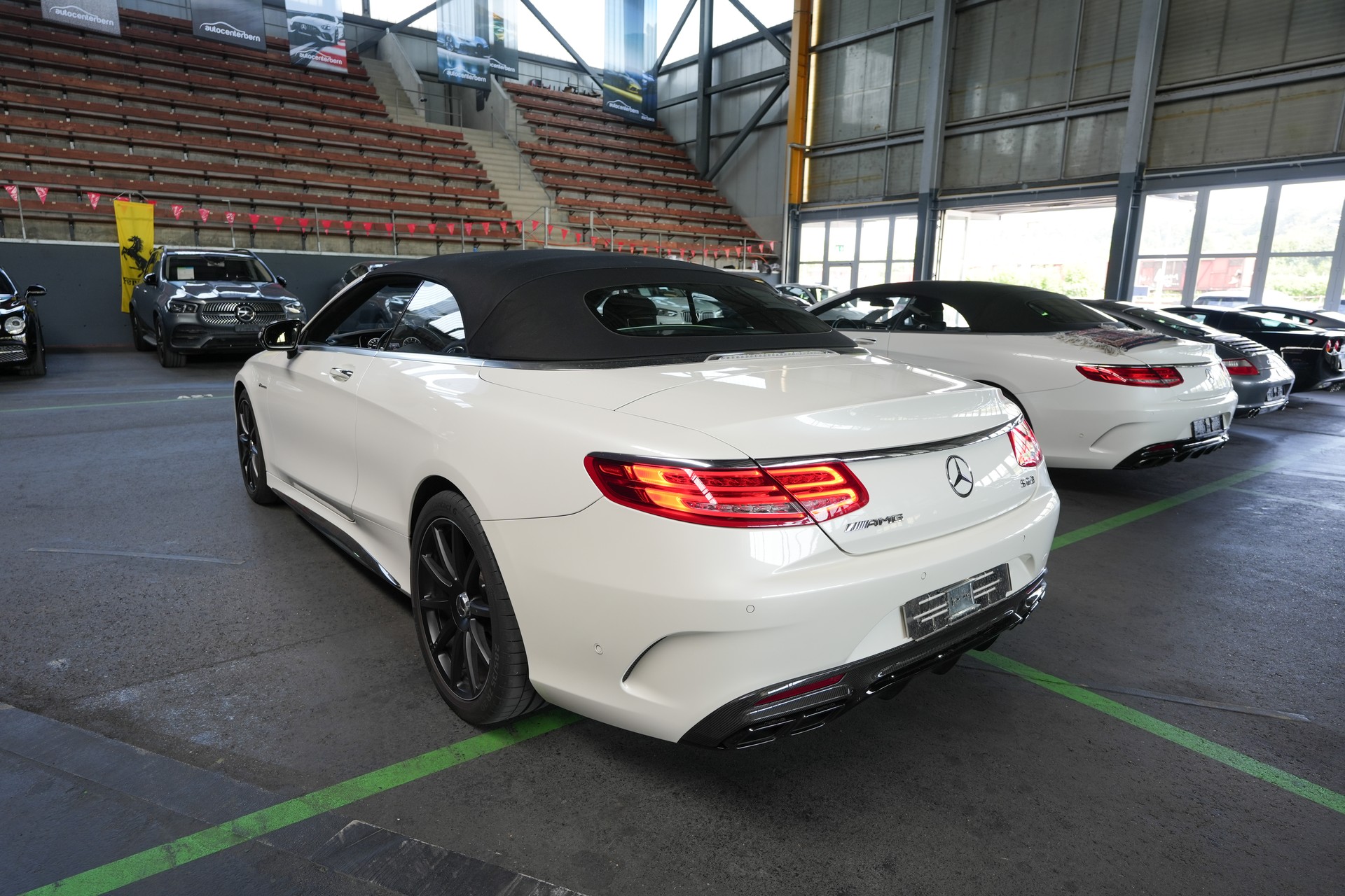 MERCEDES-BENZ S 63 AMG Cabriolet 4Matic Speedshift MCT-showroom-element-3